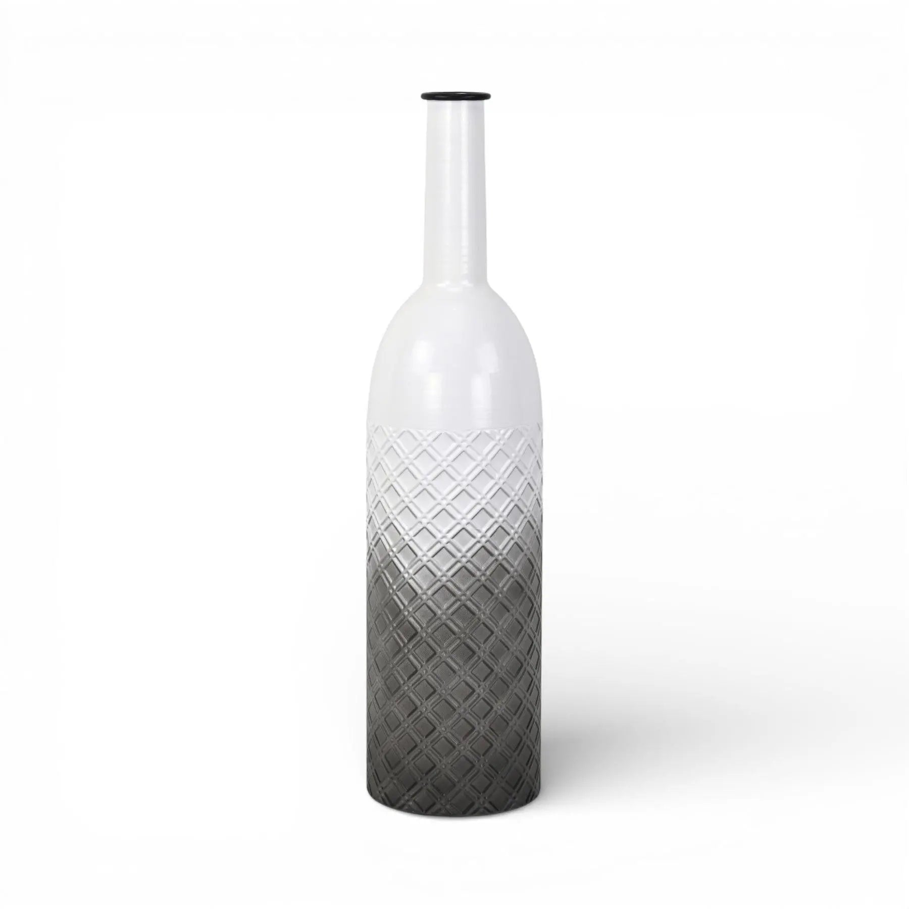 24" White And Gray Ombre Metal Cylinder Floor Vase Homeroots Home Decor