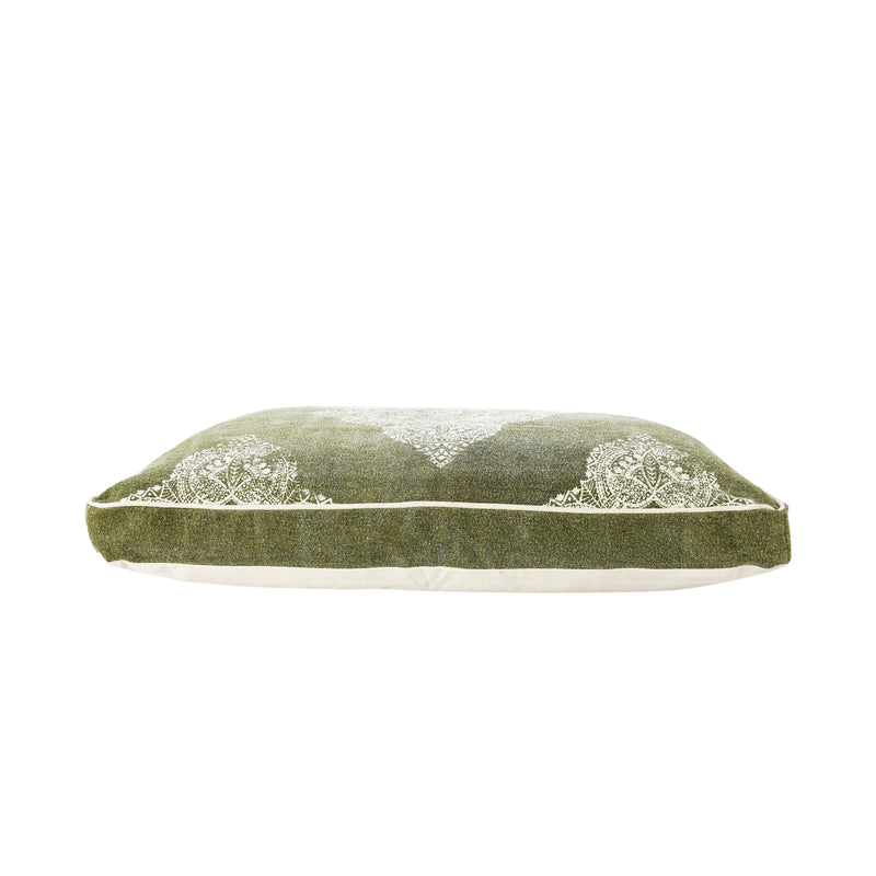 24" X 36" Stonewashed Sage Medallion Pillow Style Pet Bed With Removable Cover Homeroots Bed & Bath
