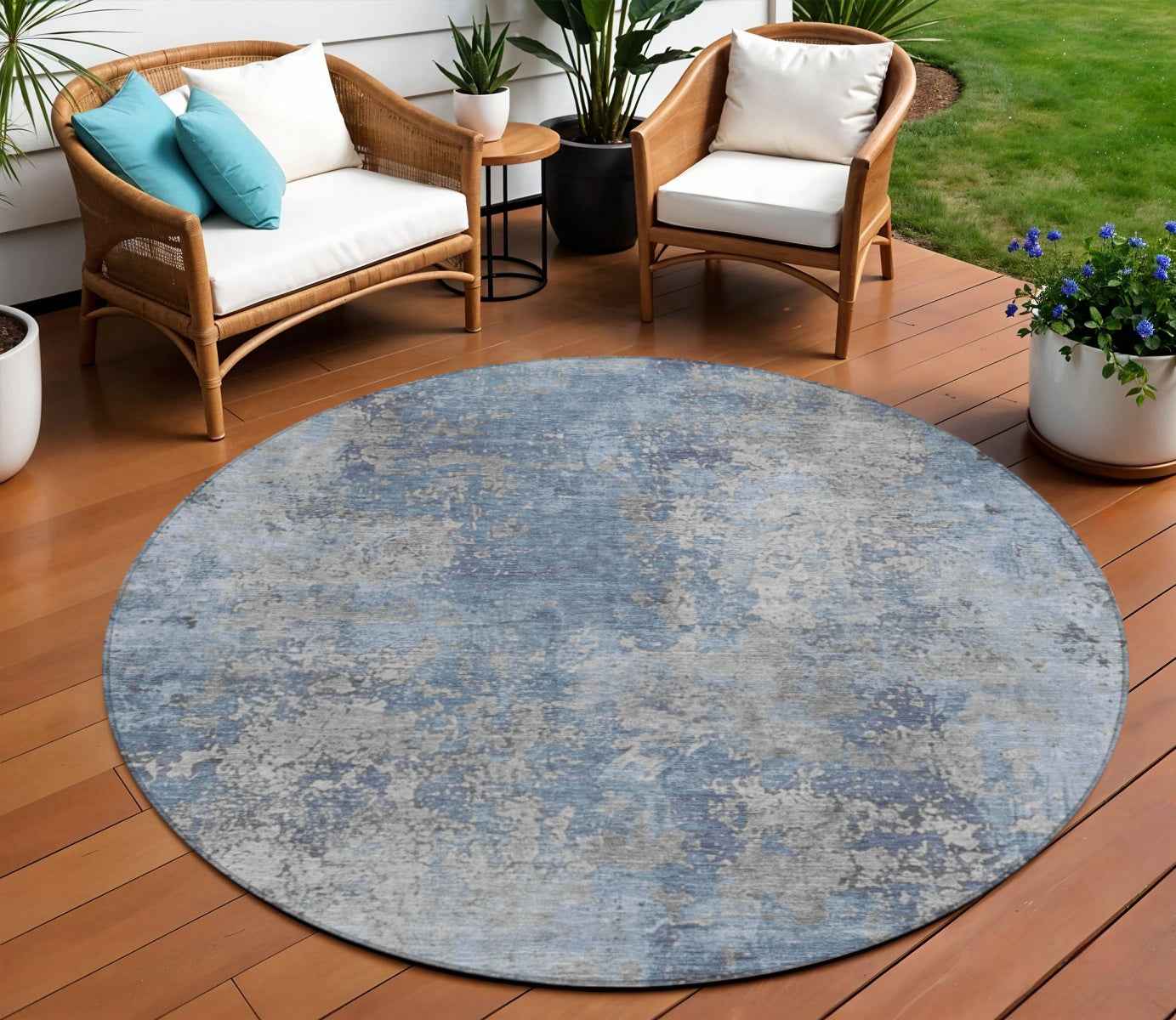 8' Denim Blue And Silver Round Abstract Washable Indoor Outdoor Area Rug