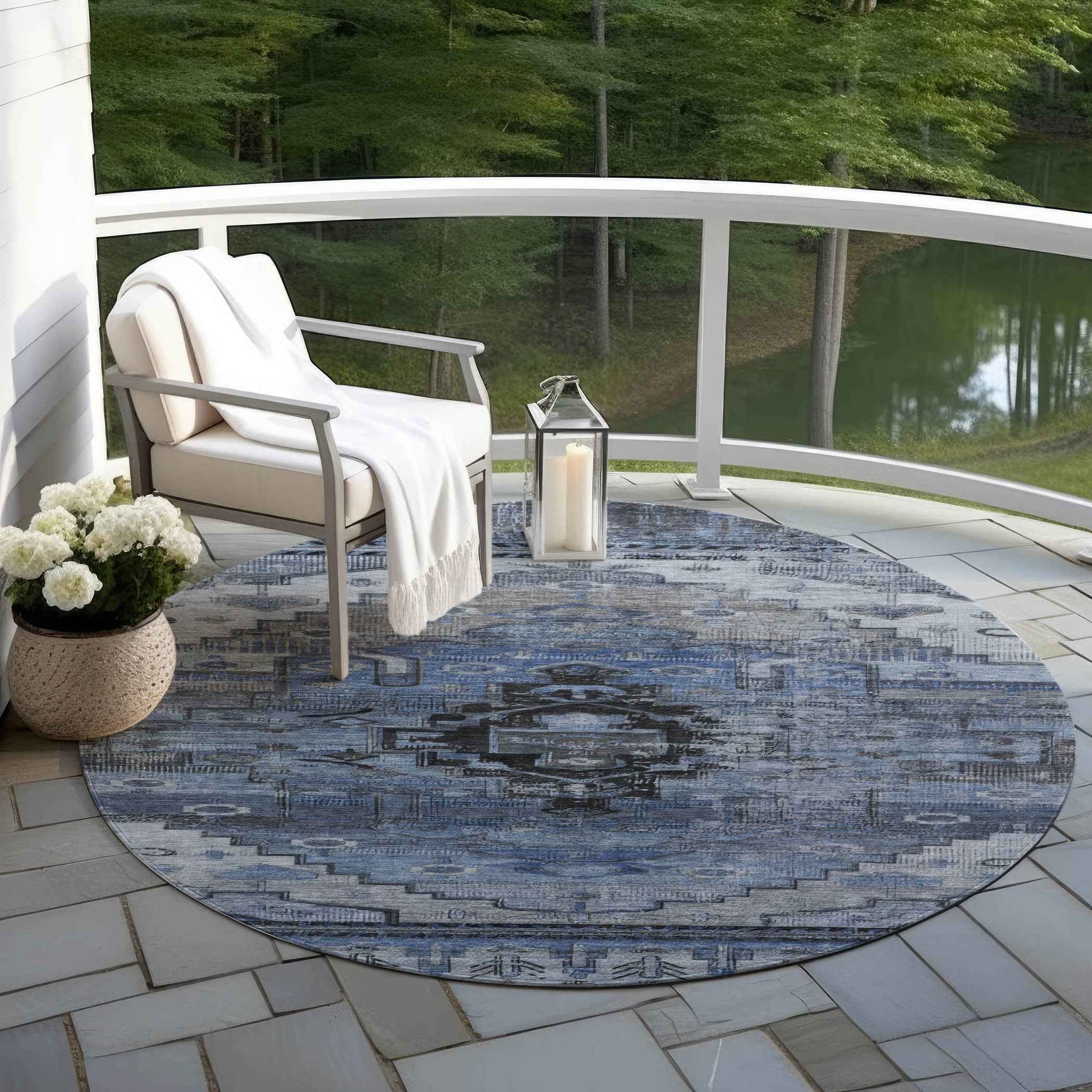 8' Blue Ivory And Gray Round Tribal Washable Indoor Outdoor Area Rug