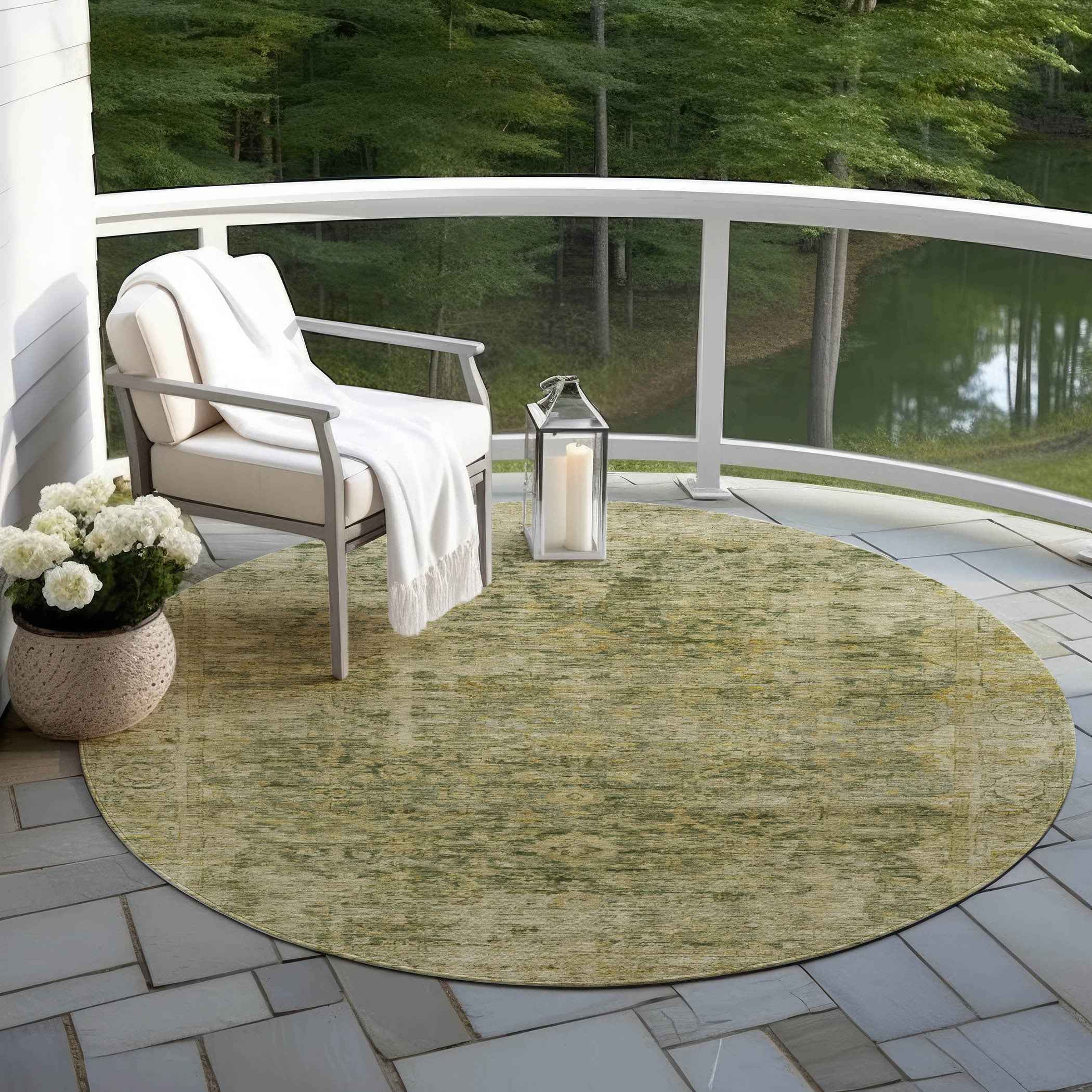 8' Green And Gold Round Abstract Washable Indoor Outdoor Area Rug