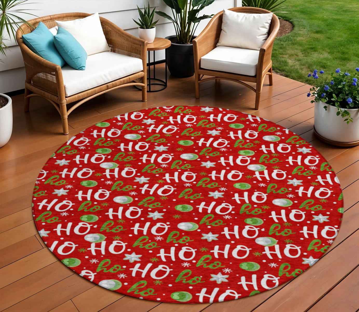 8' Red White And Green Round Polka Dot Washable Indoor Outdoor Area Rug