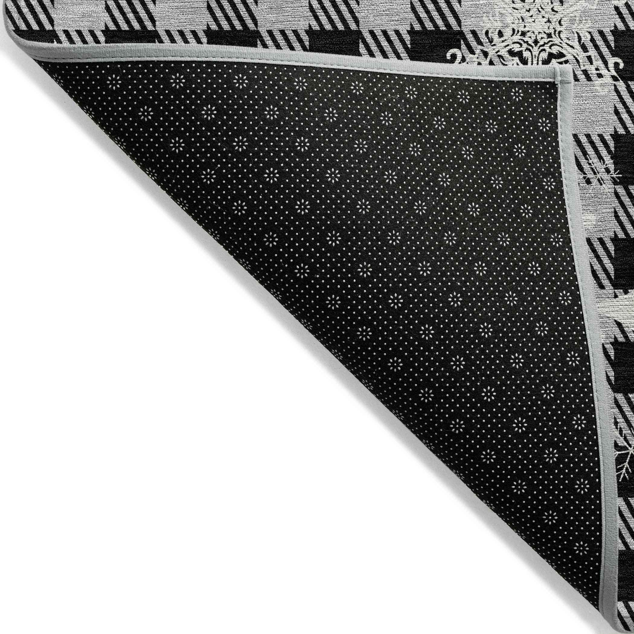 8' X 10' Gray Black And Ivory Plaid Washable Indoor Outdoor Area Rug