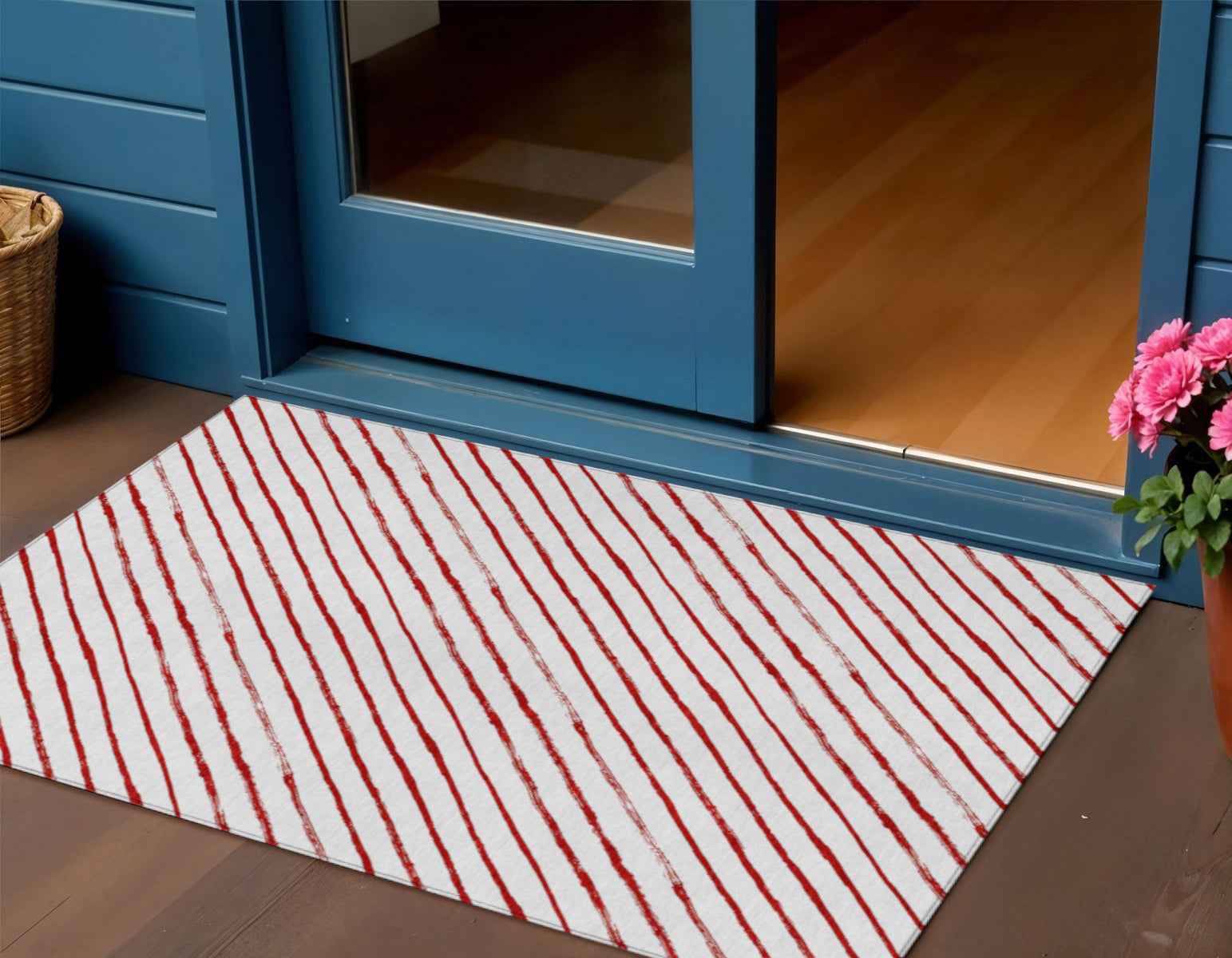 3' X 5' Red And White Striped Washable Indoor Outdoor Area Rug
