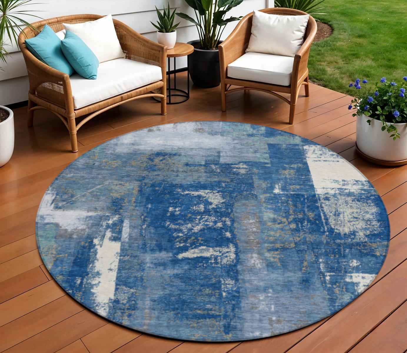 8' Navy Blue And Ivory Round Abstract Washable Indoor Outdoor Area Rug