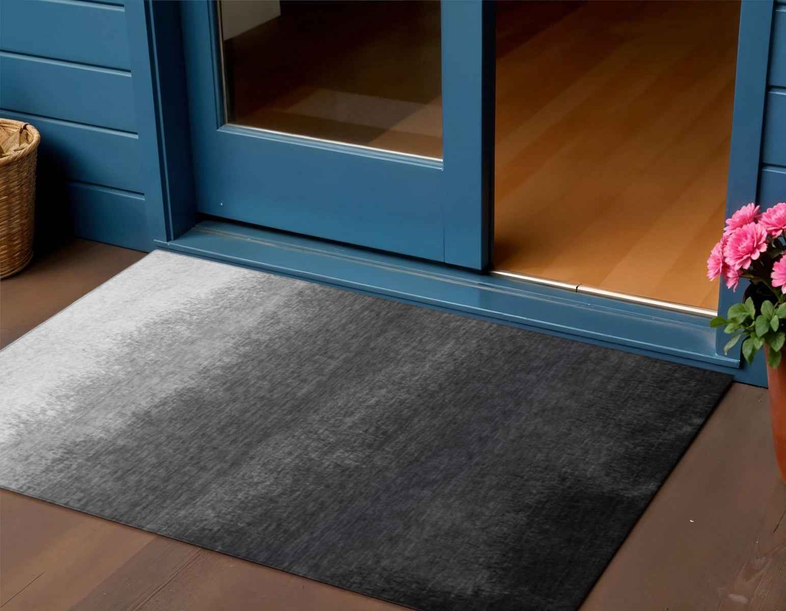 3' X 5' Gray And Silver Ombre Washable Indoor Outdoor Area Rug