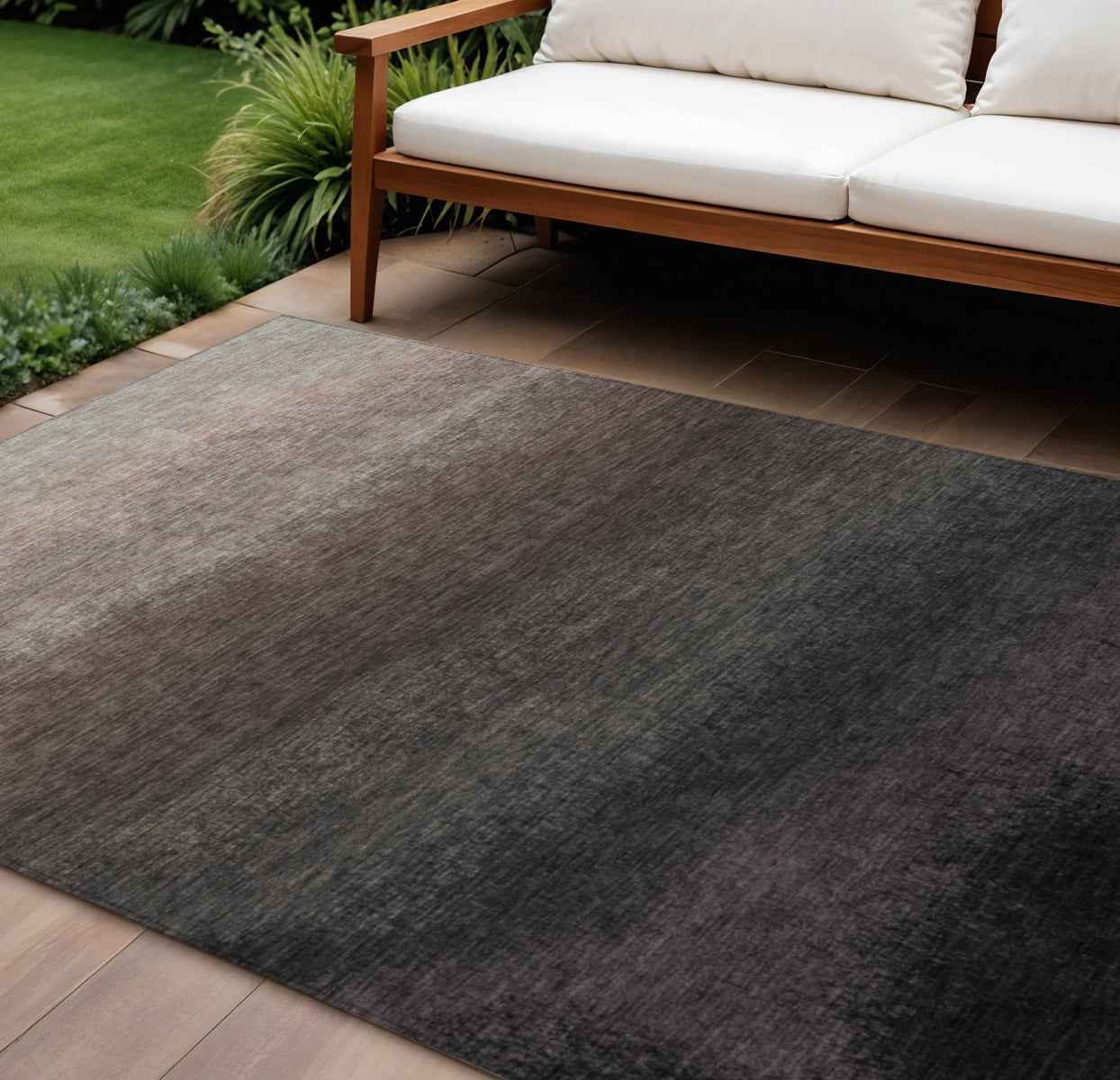 8' X 10' Black And Silver Ombre Washable Indoor Outdoor Area Rug