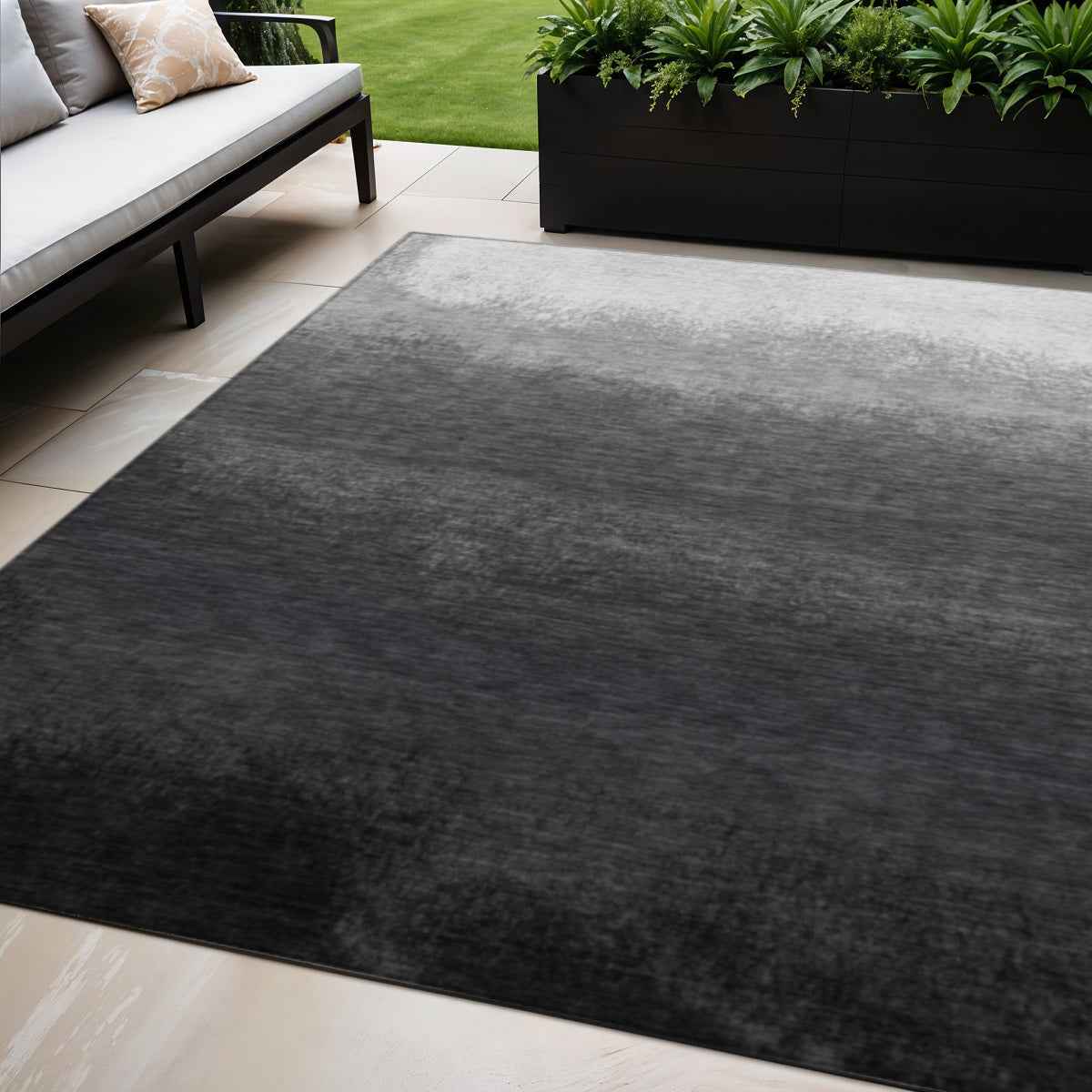5' X 8' Gray And Silver Ombre Washable Indoor Outdoor Area Rug