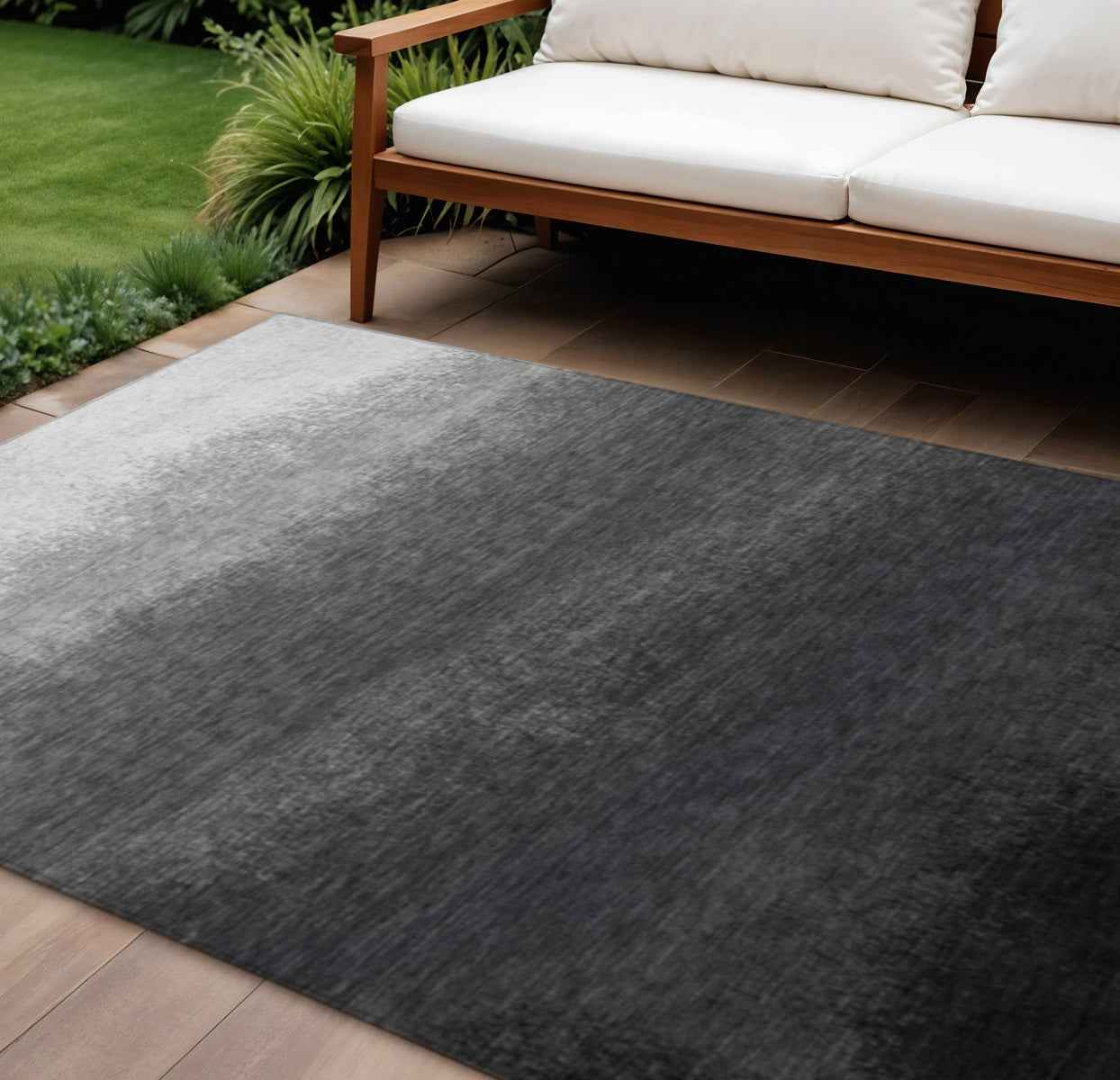 8' X 10' Gray And Silver Ombre Washable Indoor Outdoor Area Rug