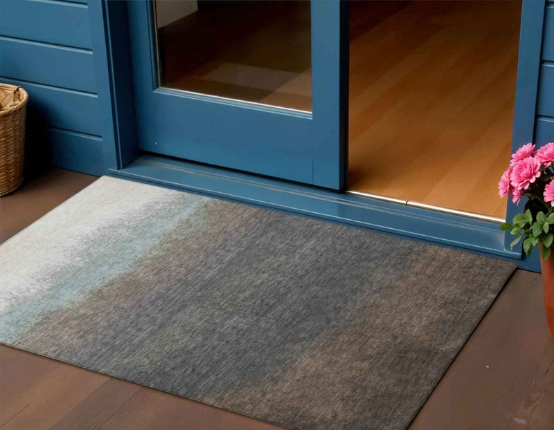 3' X 5' Brown And Beige Ombre Washable Indoor Outdoor Area Rug