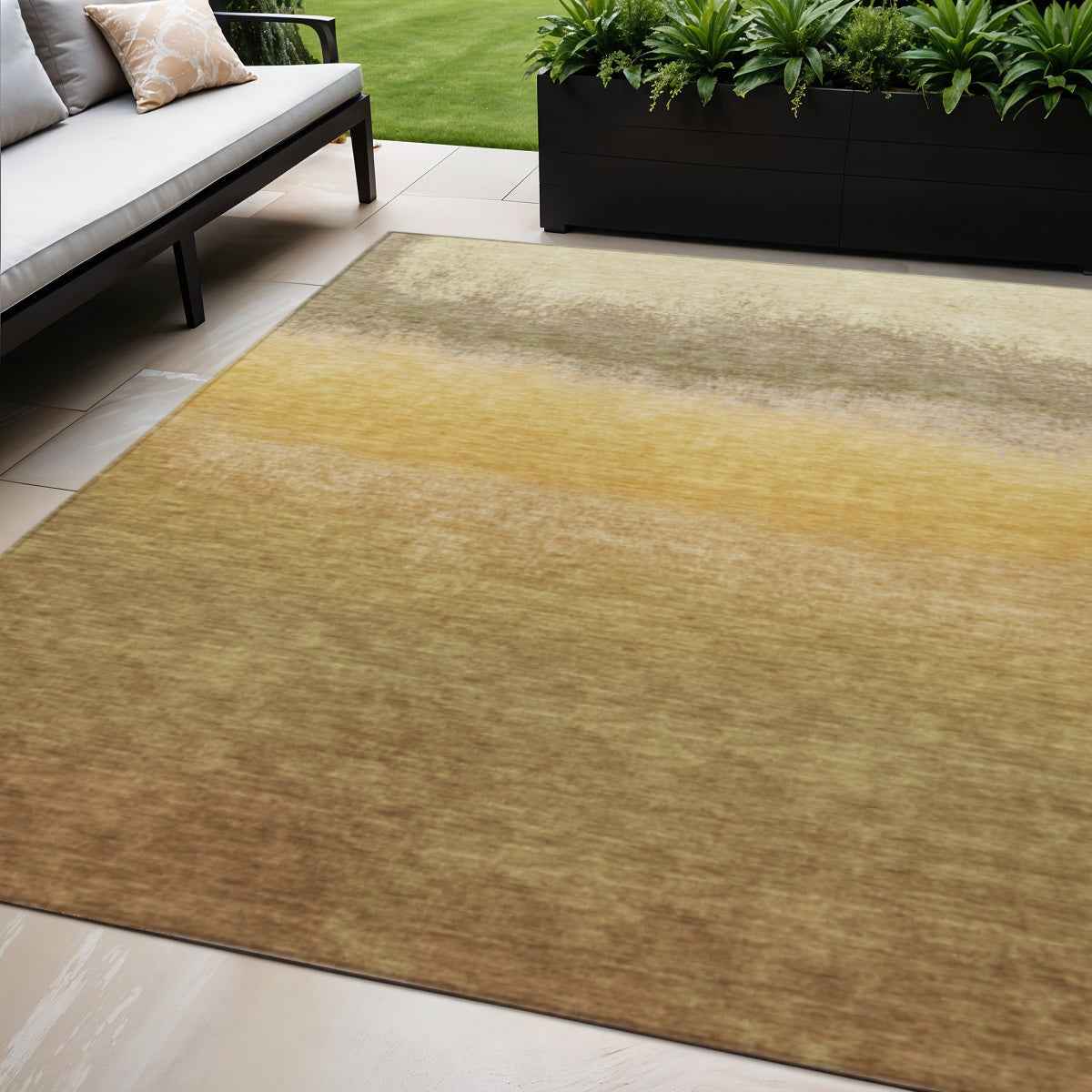 5' X 8' Gold And Wheat Ombre Washable Indoor Outdoor Area Rug
