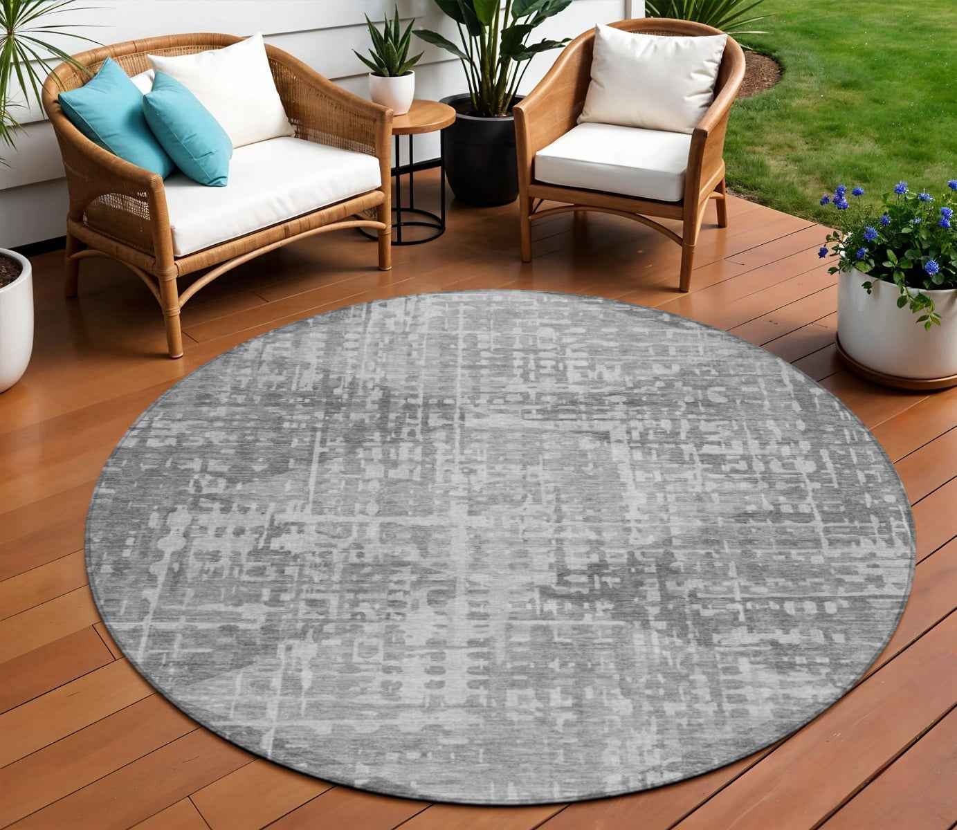 8' Gray And Silver Round Geometric Washable Indoor Outdoor Area Rug
