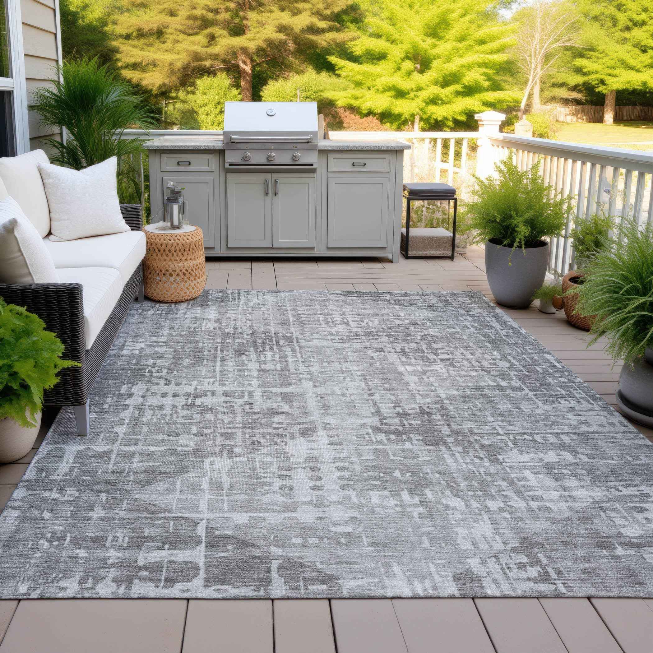 8' X 10' Gray And Silver Geometric Washable Indoor Outdoor Area Rug