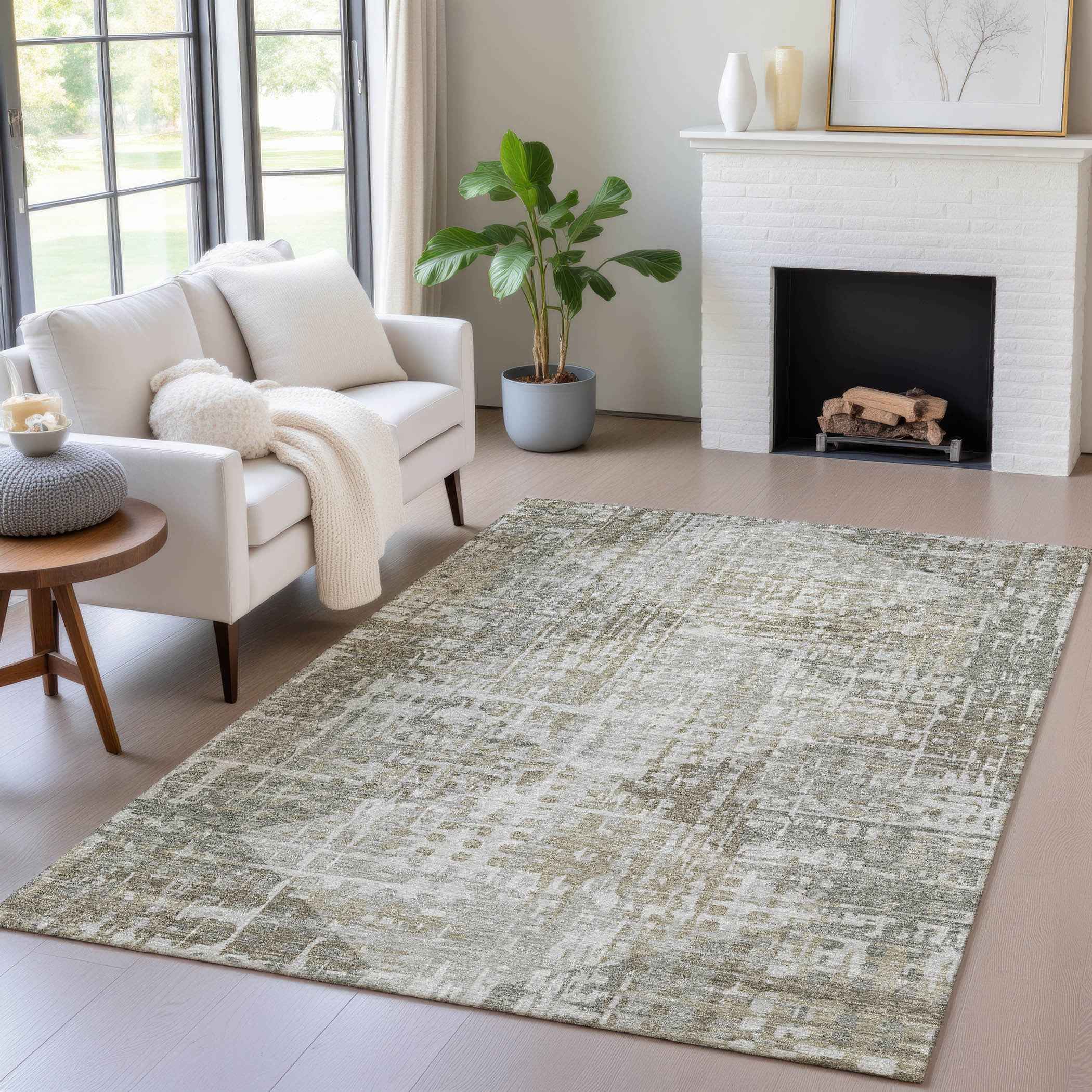 5' X 8' Pewter And Beige Geometric Washable Indoor Outdoor Area Rug