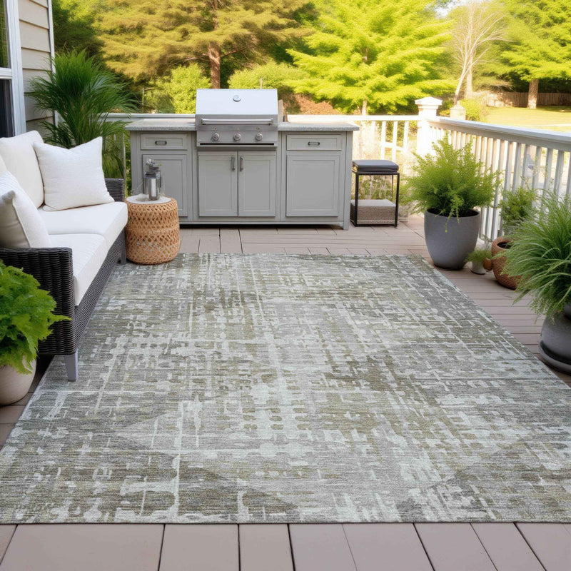 5' X 8' Pewter And Beige Geometric Washable Indoor Outdoor Area Rug