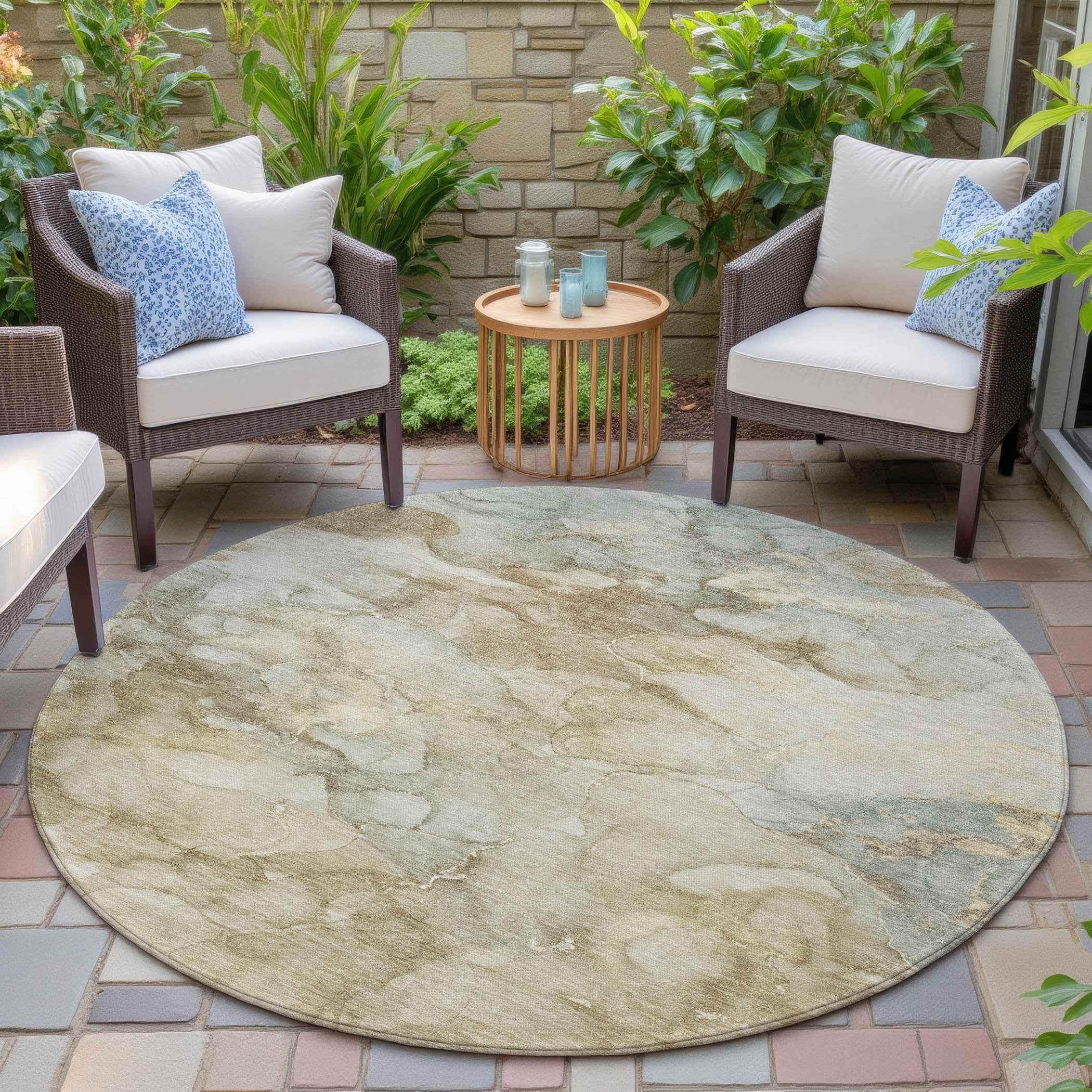 8' Beige And Ivory Round Abstract Washable Indoor Outdoor Area Rug
