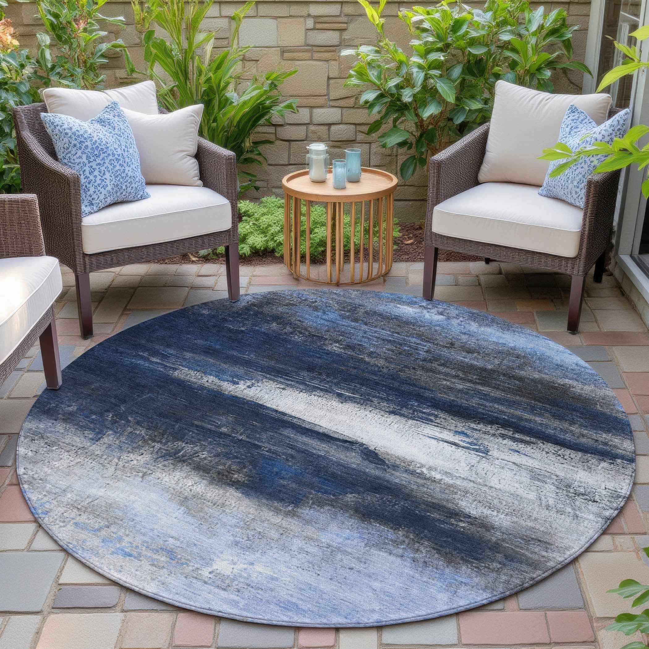 8' Navy Blue Charcoal And Ivory Round Abstract Washable Indoor Outdoor Area Rug