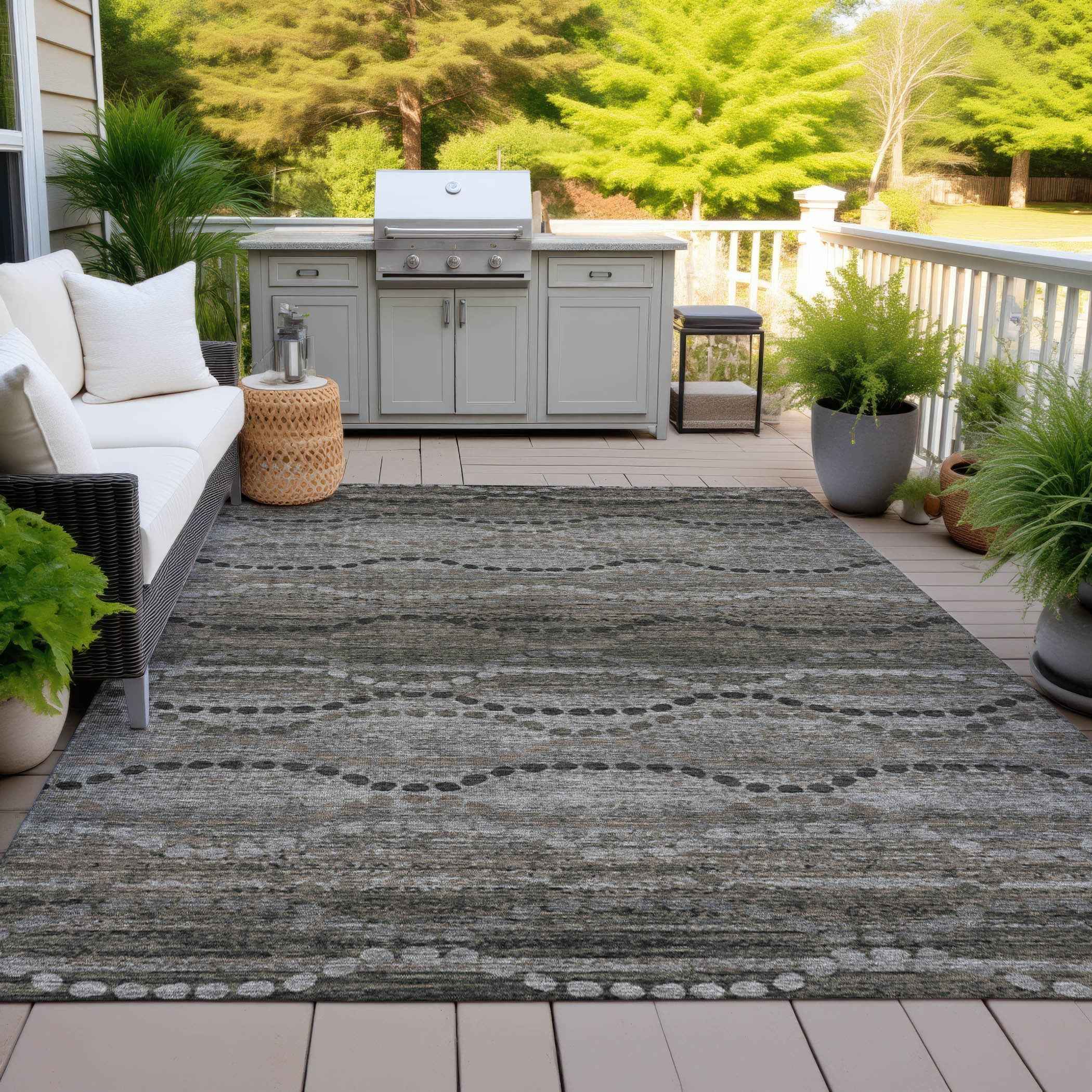 5' X 8' Chocolate And Gray Ogee Washable Indoor Outdoor Area Rug