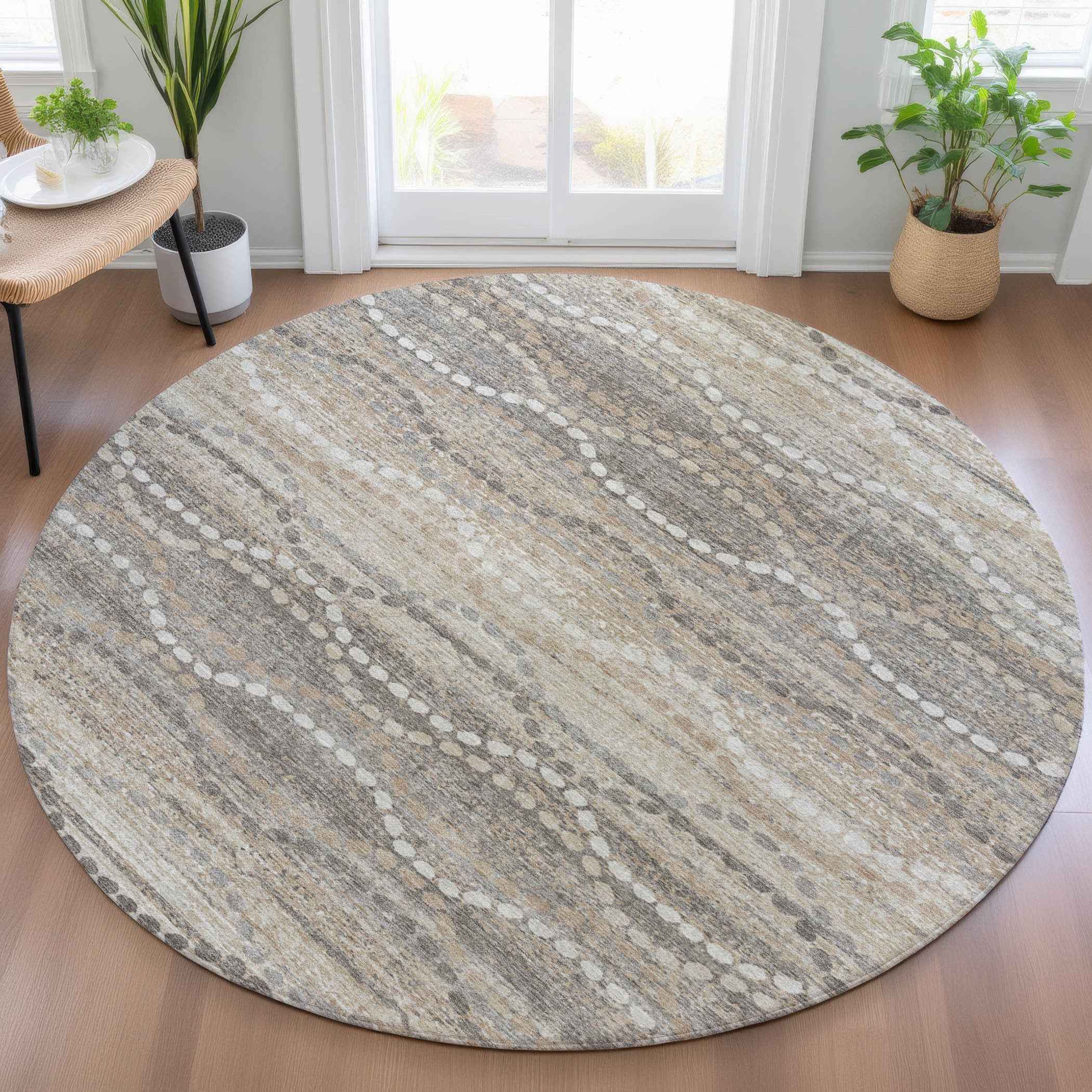 8' Beige And Gray Round Ogee Washable Indoor Outdoor Area Rug