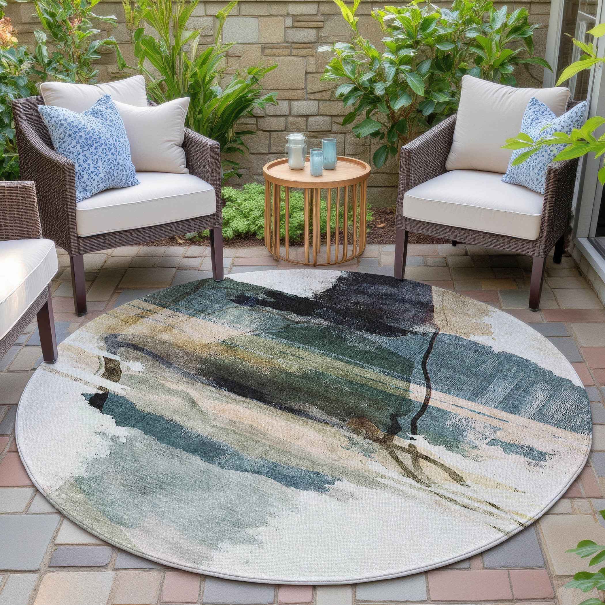 8' Green And Ivory Round Abstract Washable Indoor Outdoor Area Rug