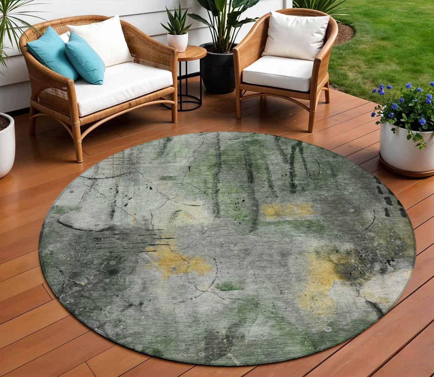 8' Pewter And Gold Round Abstract Washable Indoor Outdoor Area Rug