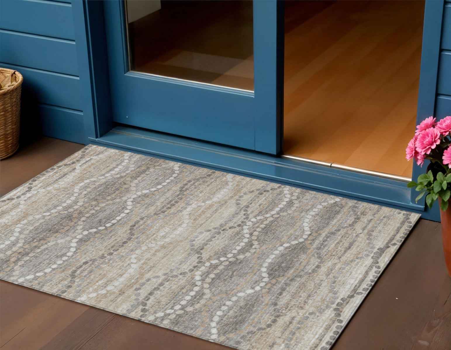 3' X 5' Beige And Gray Ogee Washable Indoor Outdoor Area Rug