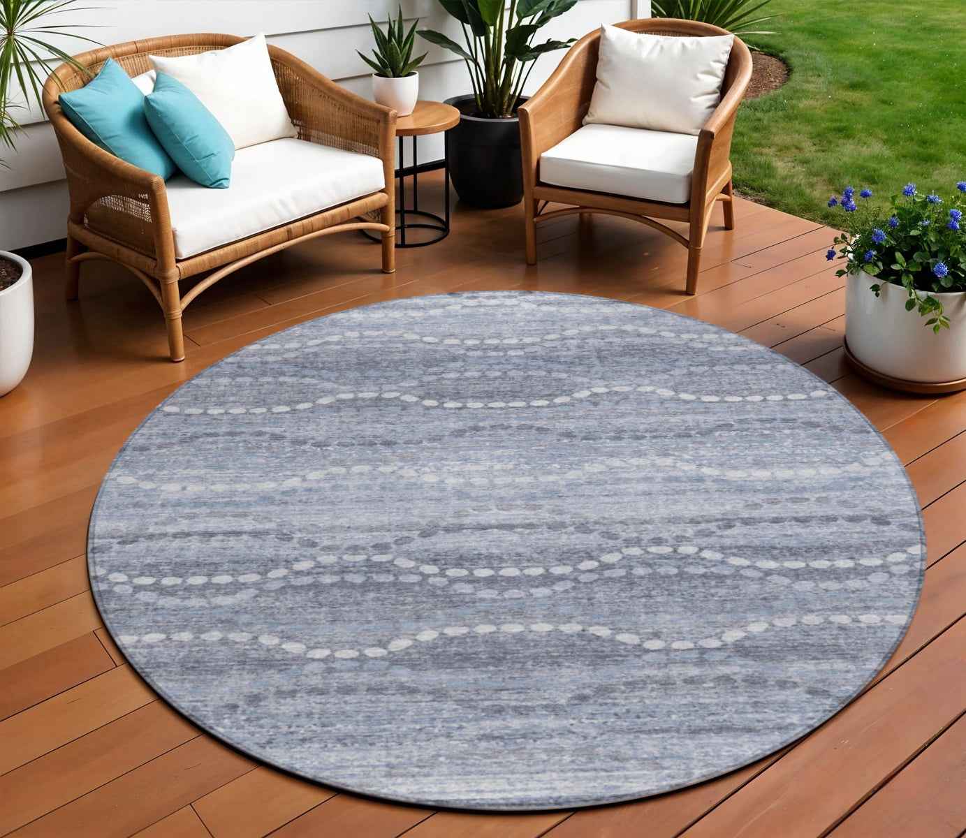8' Blue And Ivory Round Ogee Washable Indoor Outdoor Area Rug