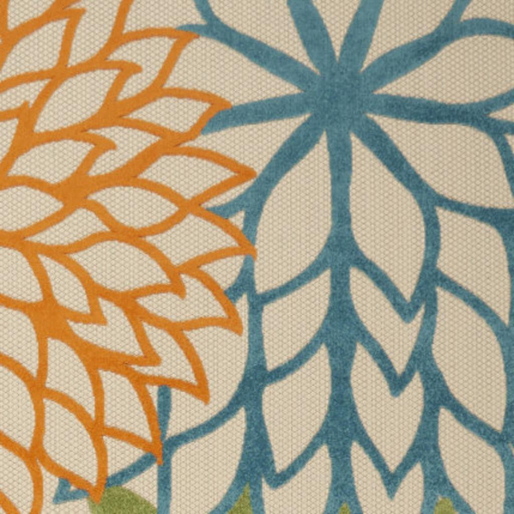 7' X 10' Ivory And Blue Floral Indoor Outdoor Area Rug - Outdoor