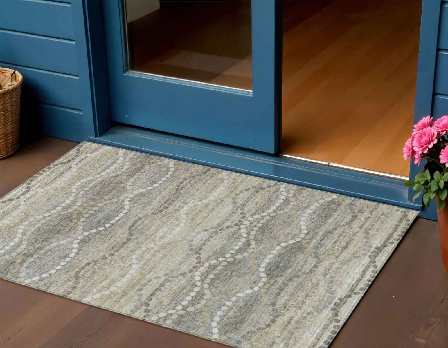 3' X 5' Pewter And Ivory Ogee Washable Indoor Outdoor Area Rug