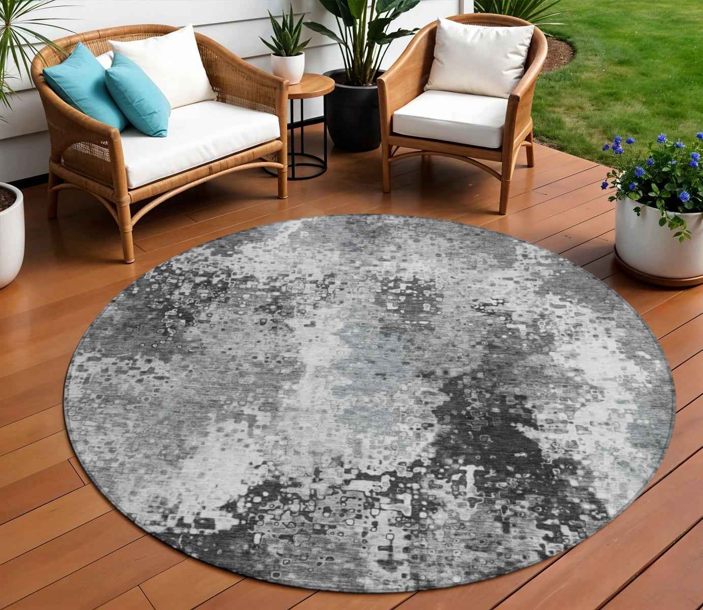 8' Gray And Silver Round Abstract Washable Indoor Outdoor Area Rug