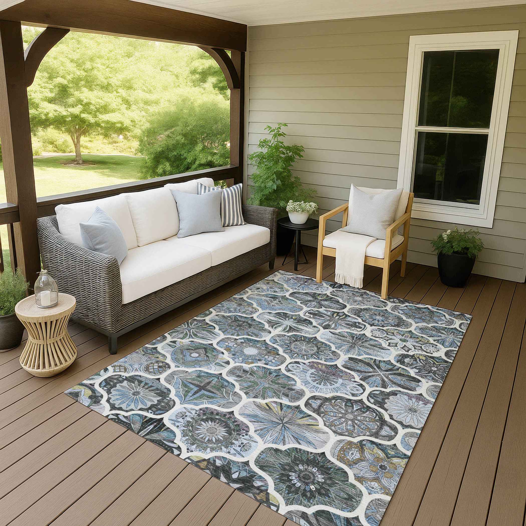 10' X 14' Blue And Ivory Quatrefoil Washable Indoor Outdoor Area Rug