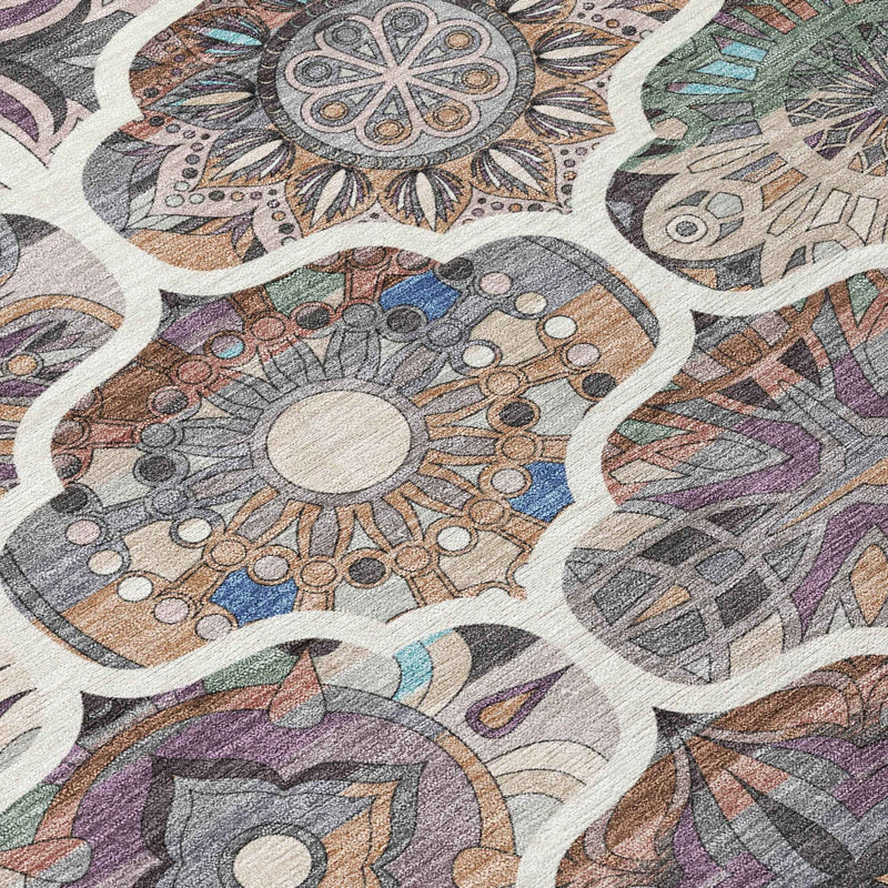 8' Gray Lavender And Ivory Round Quatrefoil Washable Indoor Outdoor Area Rug