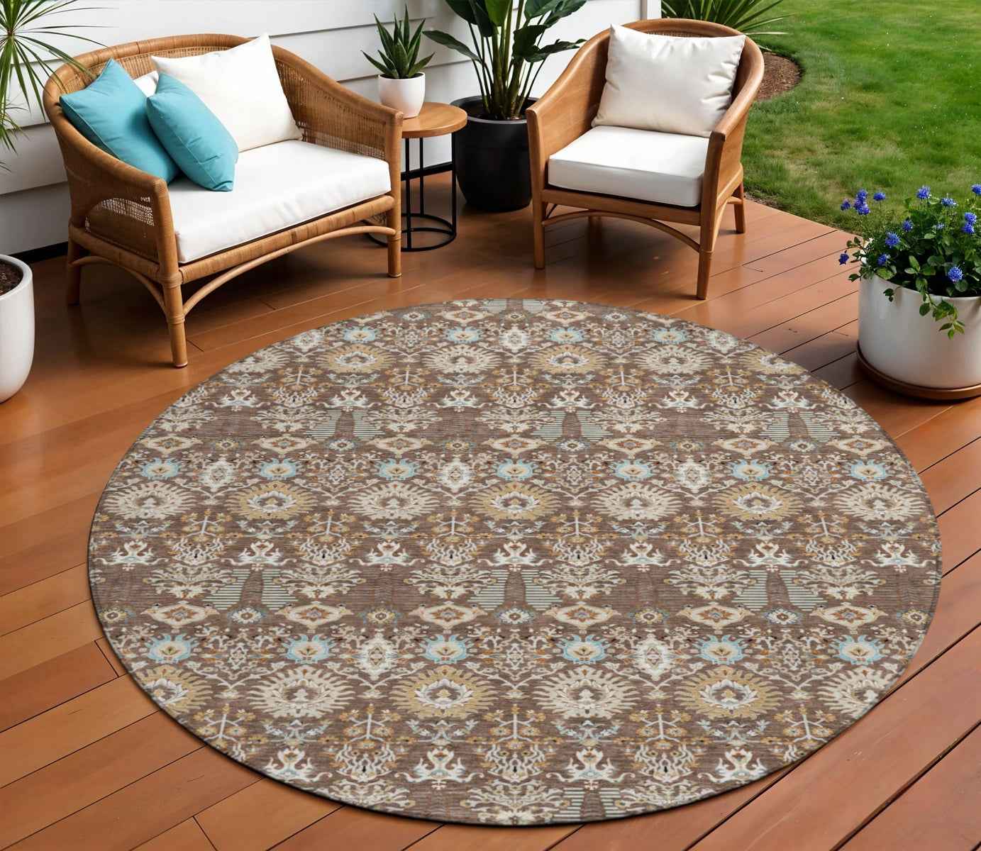 8' Brown And Beige Round Floral Washable Indoor Outdoor Area Rug