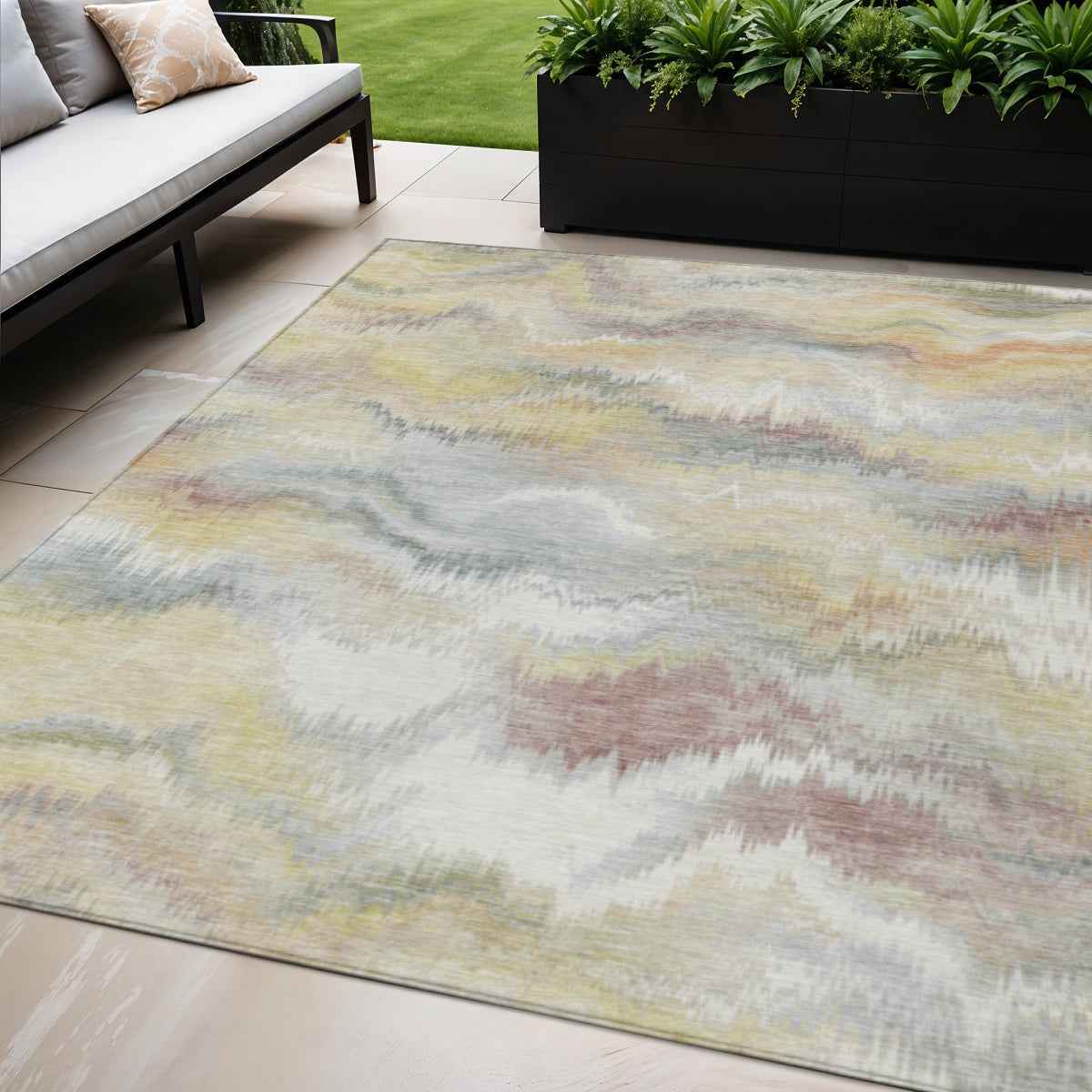 5' X 8' Beige And Ivory Abstract Washable Indoor Outdoor Area Rug