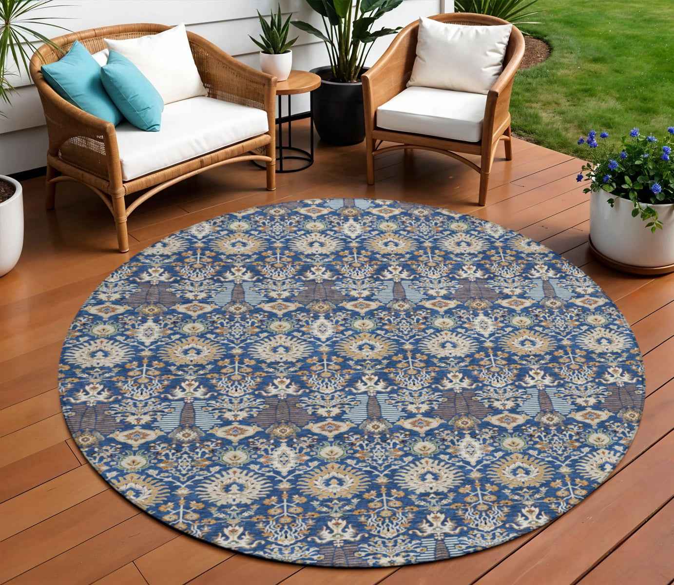 8' Navy Blue And Ivory Round Floral Washable Indoor Outdoor Area Rug