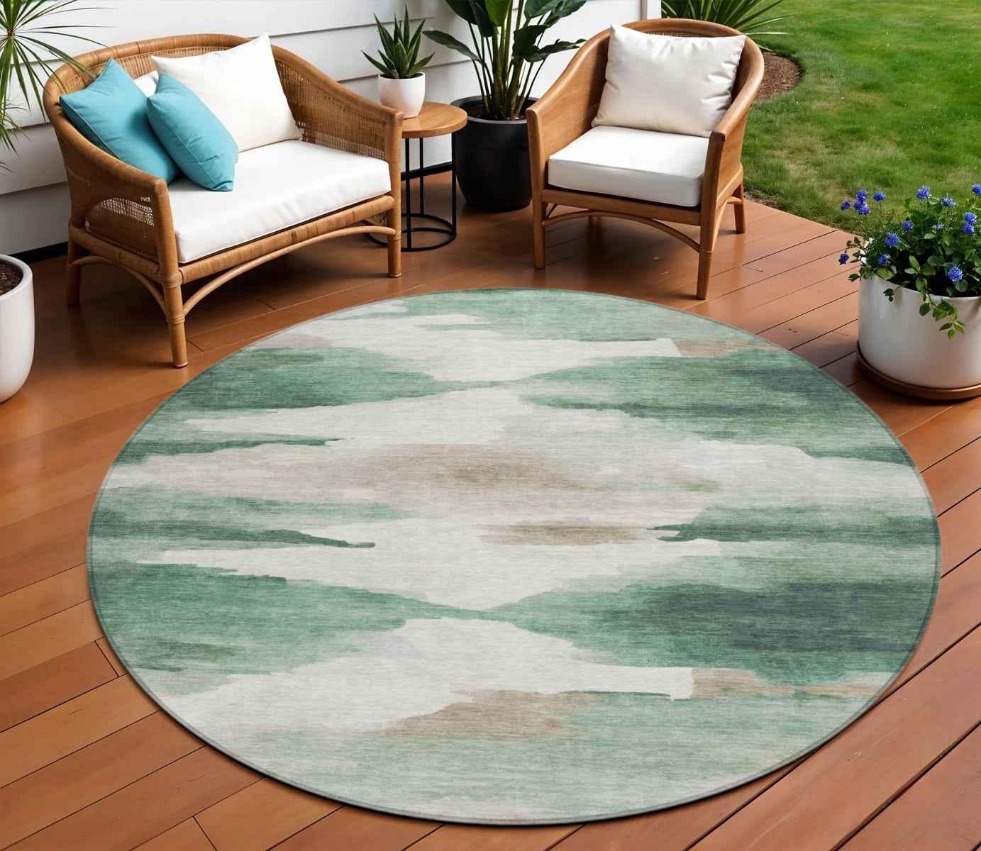 8' Green And Ivory Round Abstract Washable Indoor Outdoor Area Rug