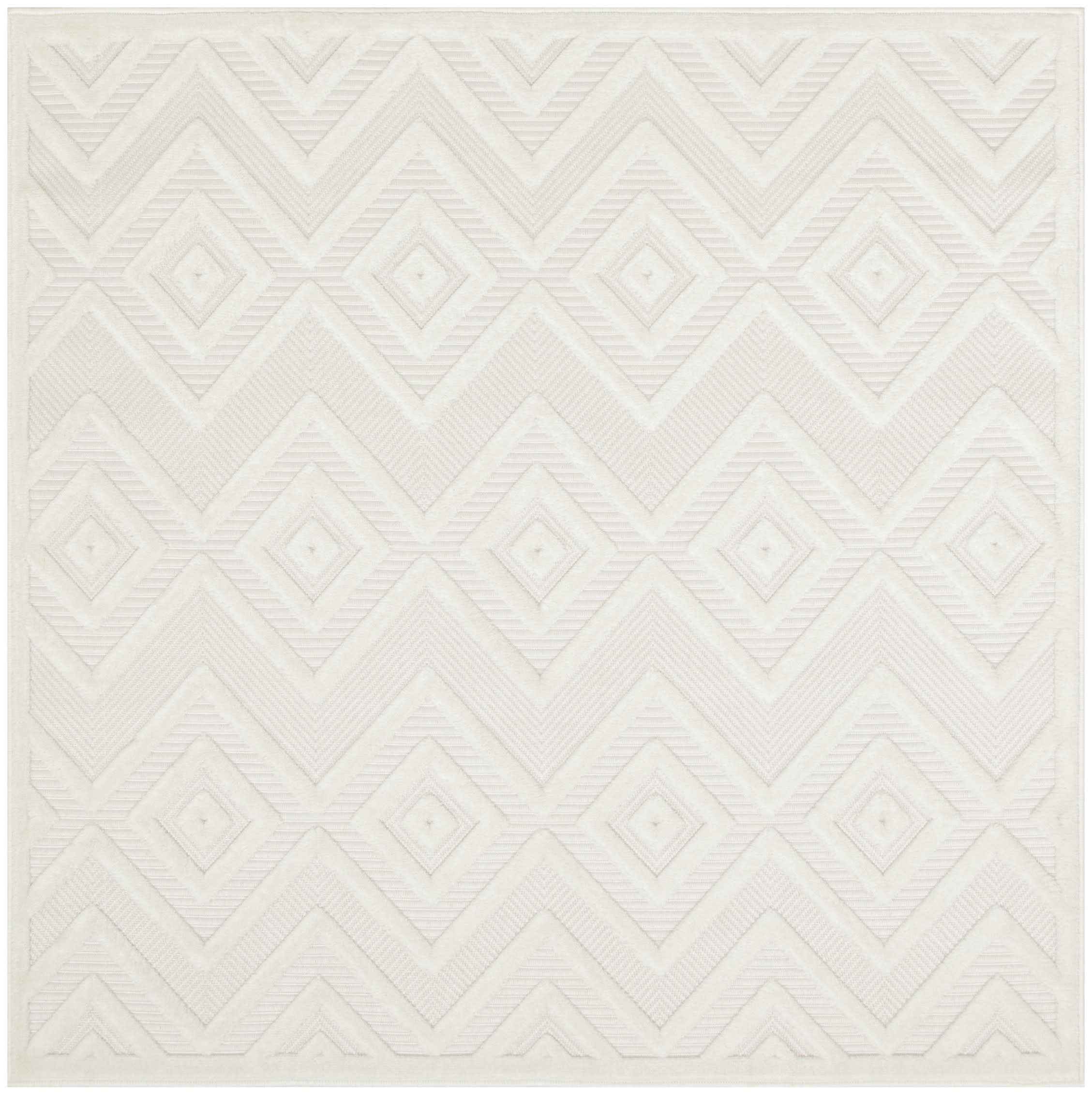 5' Ivory And White Geometric Indoor Outdoor Area Rug