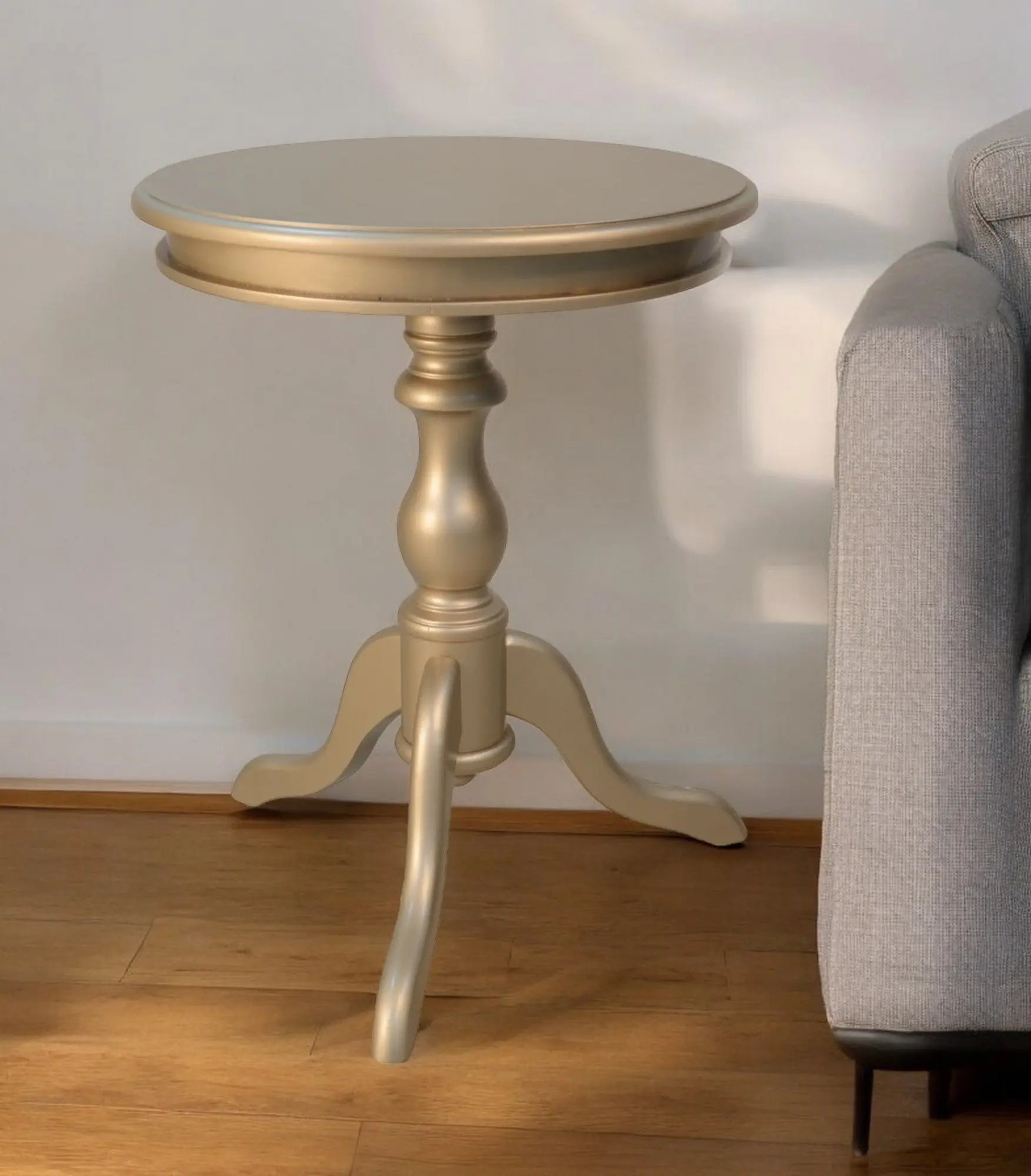 25" Champagne Wood Round End Table Homeroots Living Room