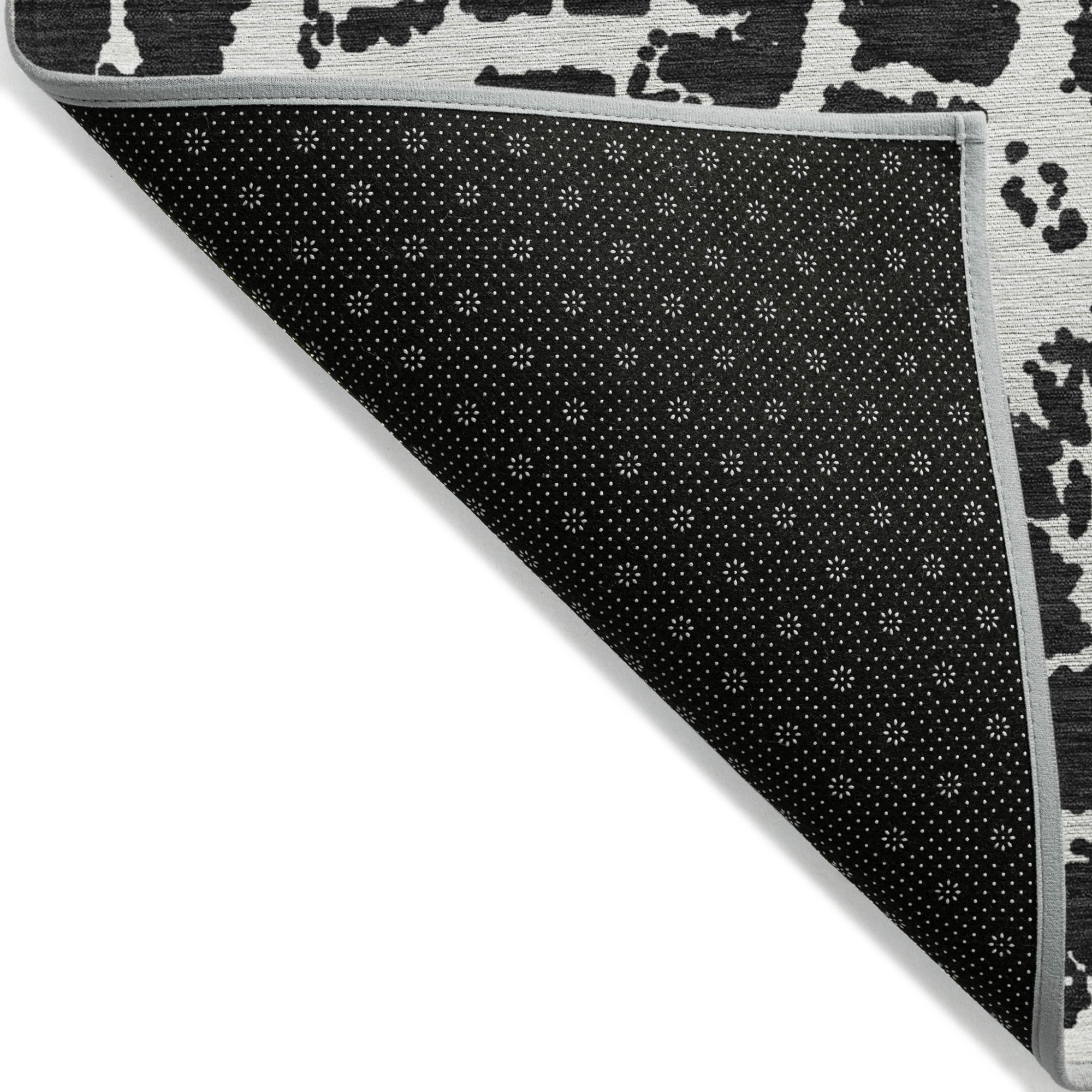 10' X 14' Black and White Abstract Washable Non Skid Indoor Outdoor Area Rug - 1 - Sports & Outdoor