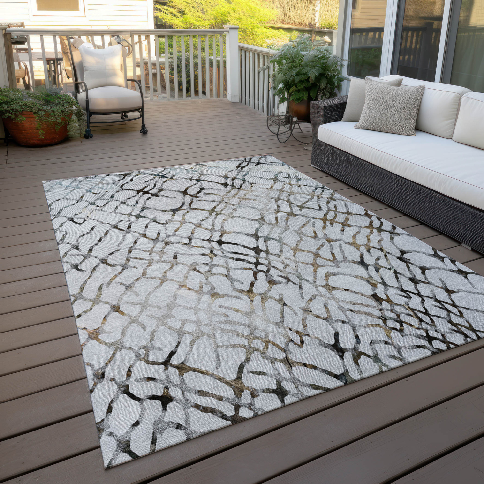 9' X 12' Silver Gray And Charcoal Abstract Washable Indoor Outdoor Area Rug Sports & Outdoor