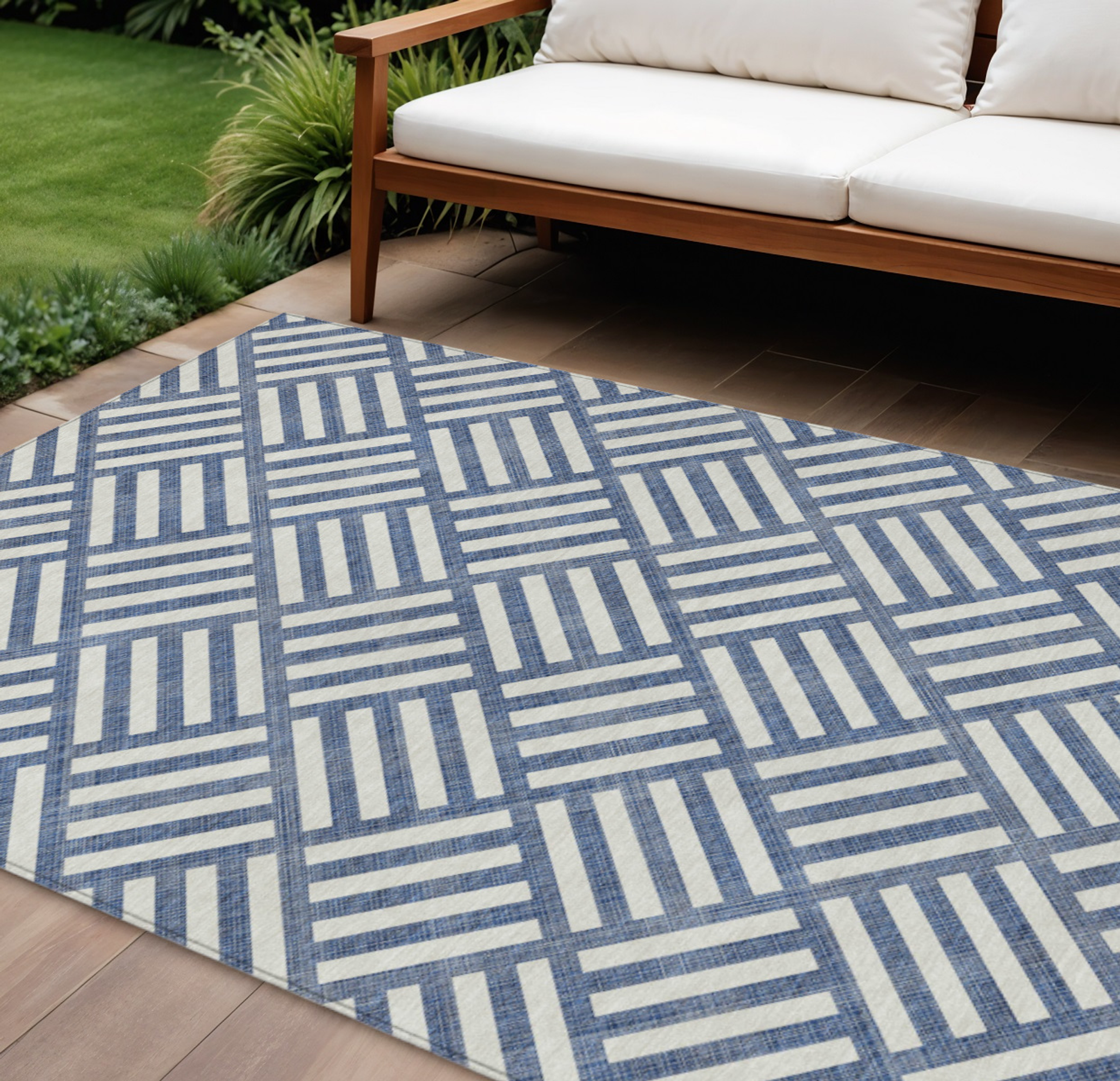 10' X 14' Navy Blue And Ivory Geometric Washable Indoor Outdoor Area Rug Sports & Outdoor