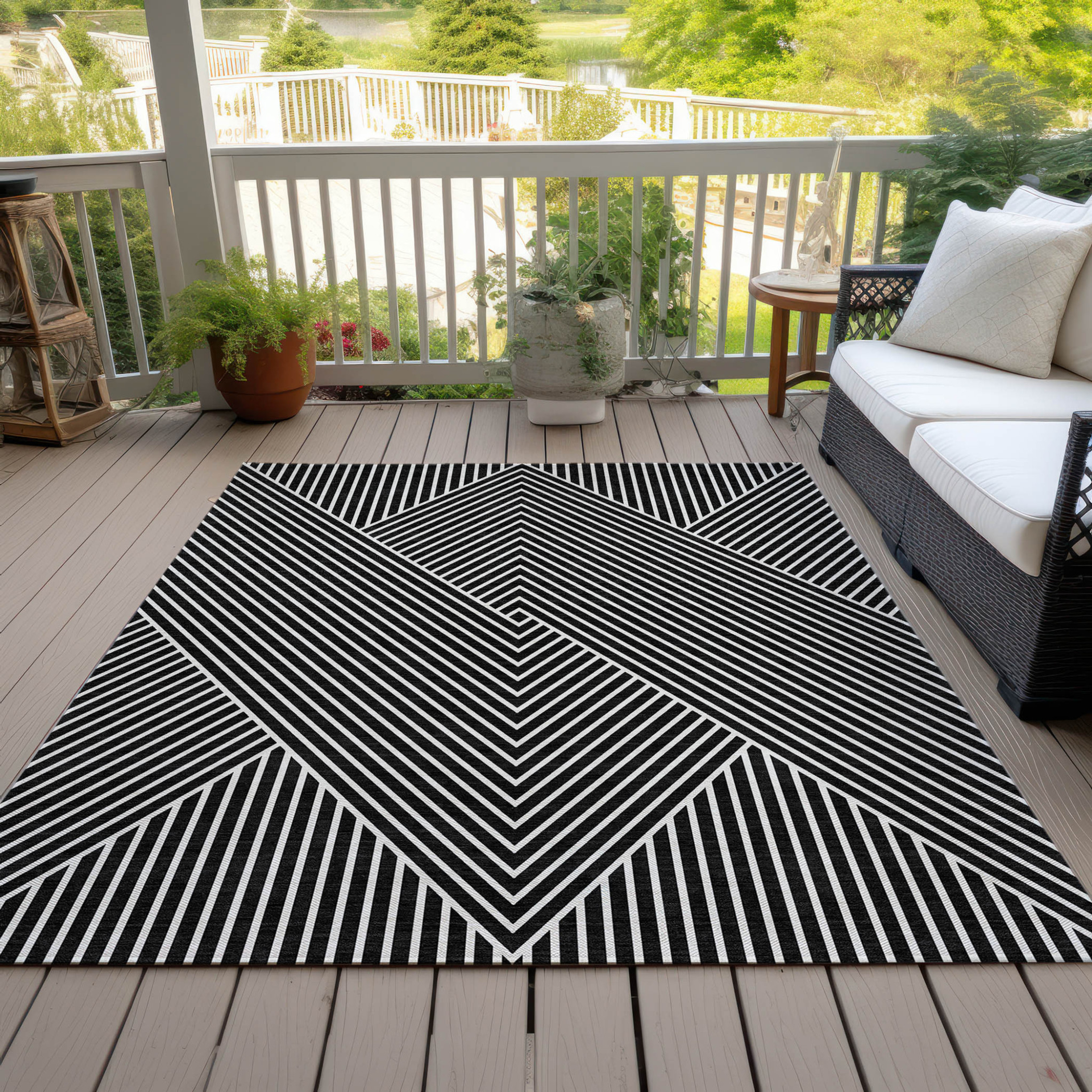 10' X 14' Black And Ivory Geometric Washable Indoor Outdoor Area Rug - 1 - Sports & Outdoor