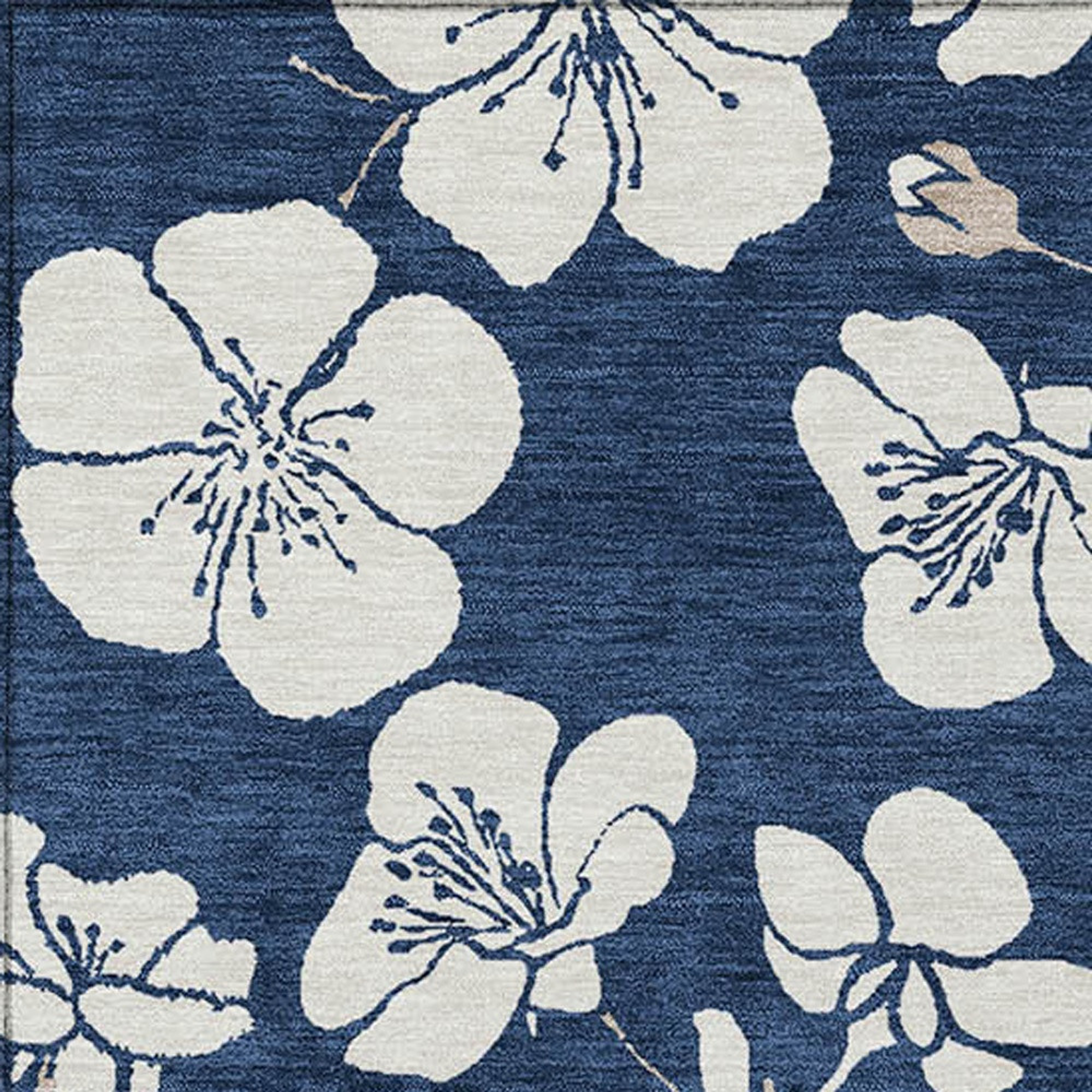 8' X 10' Navy Blue And Ivory Floral Washable Indoor Outdoor Area Rug Sports & Outdoor