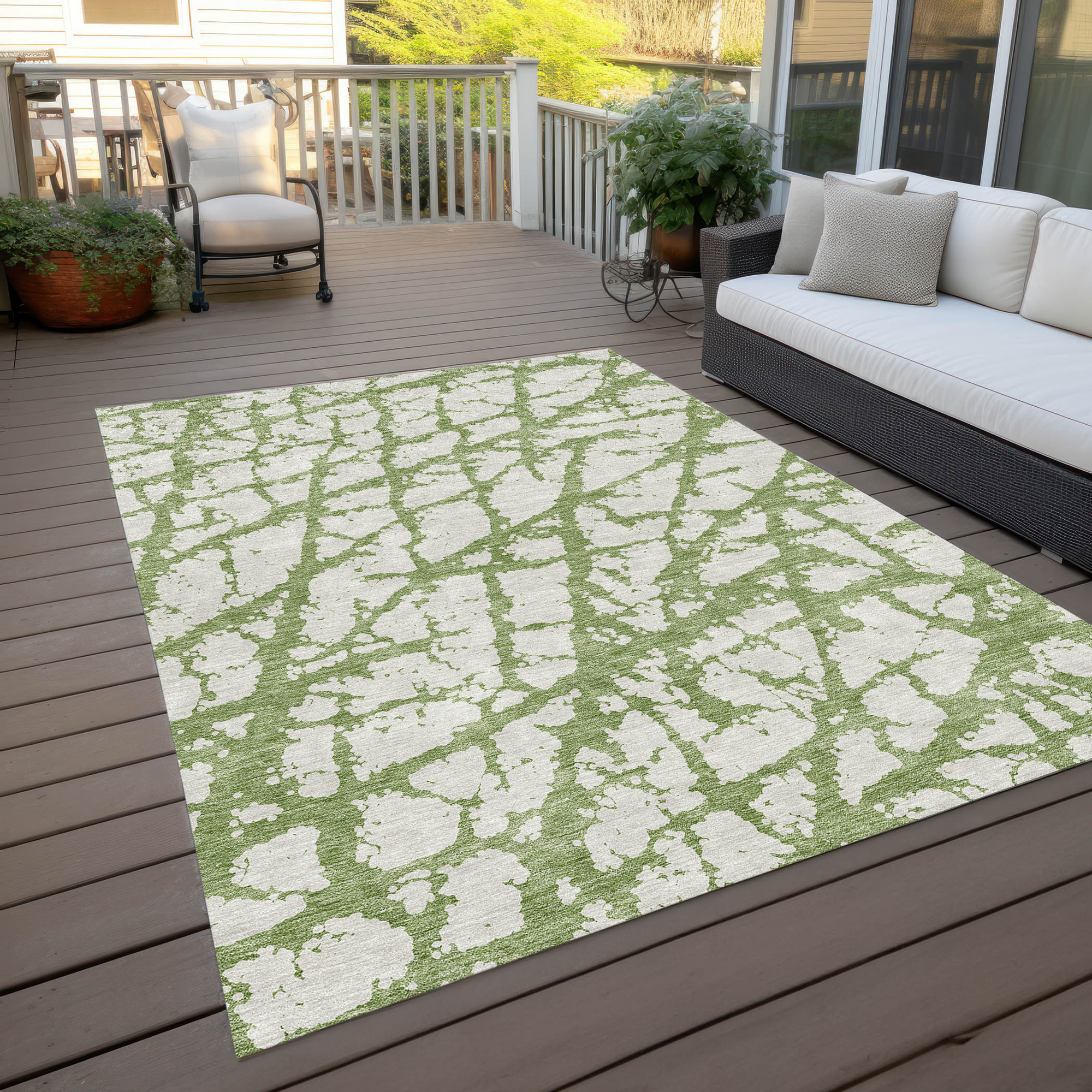 10' X 14' Green And Ivory Abstract Washable Indoor Outdoor Area Rug - Sports & Outdoor