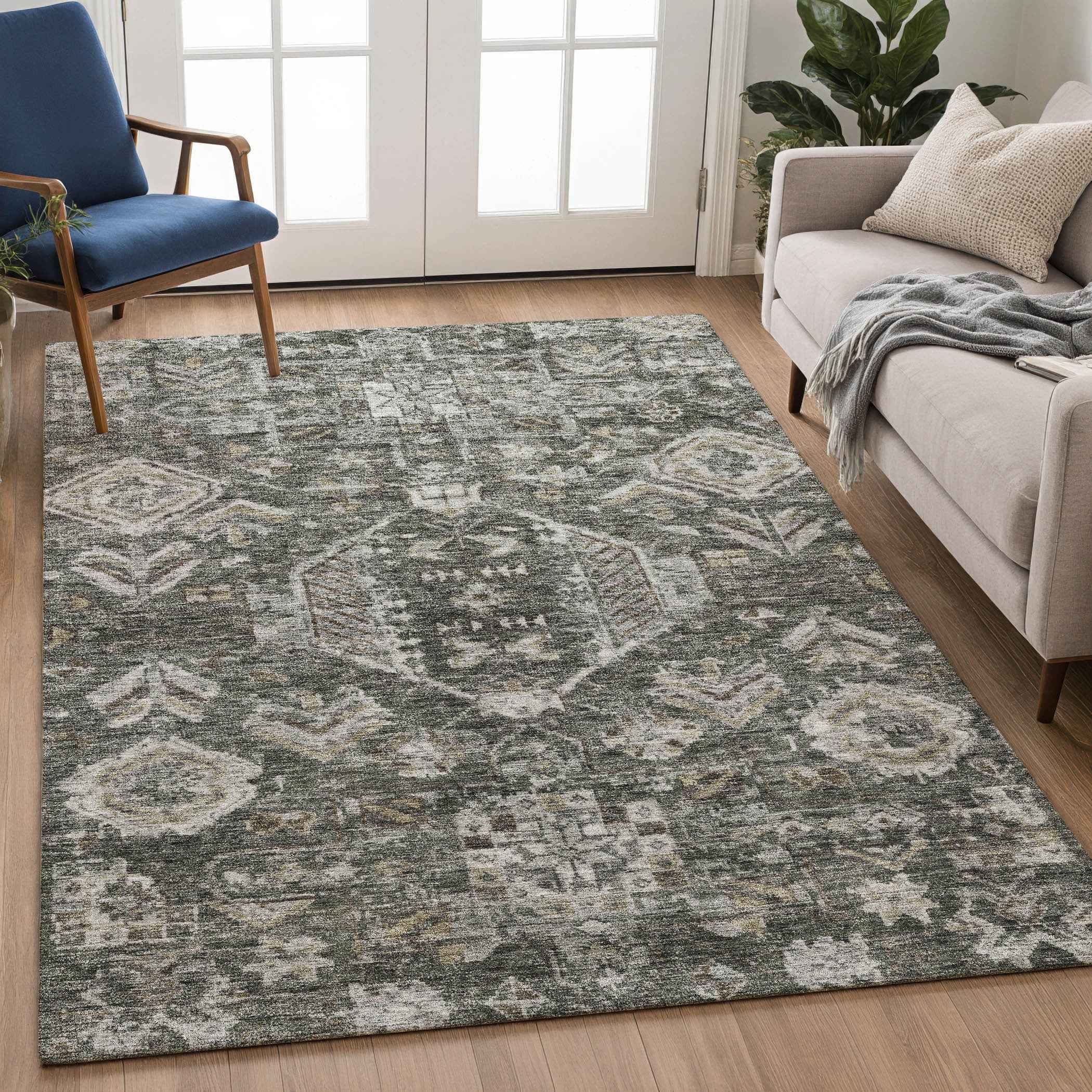 3' X 5' Pewter And Silver Medallion Washable Indoor Outdoor Area Rug