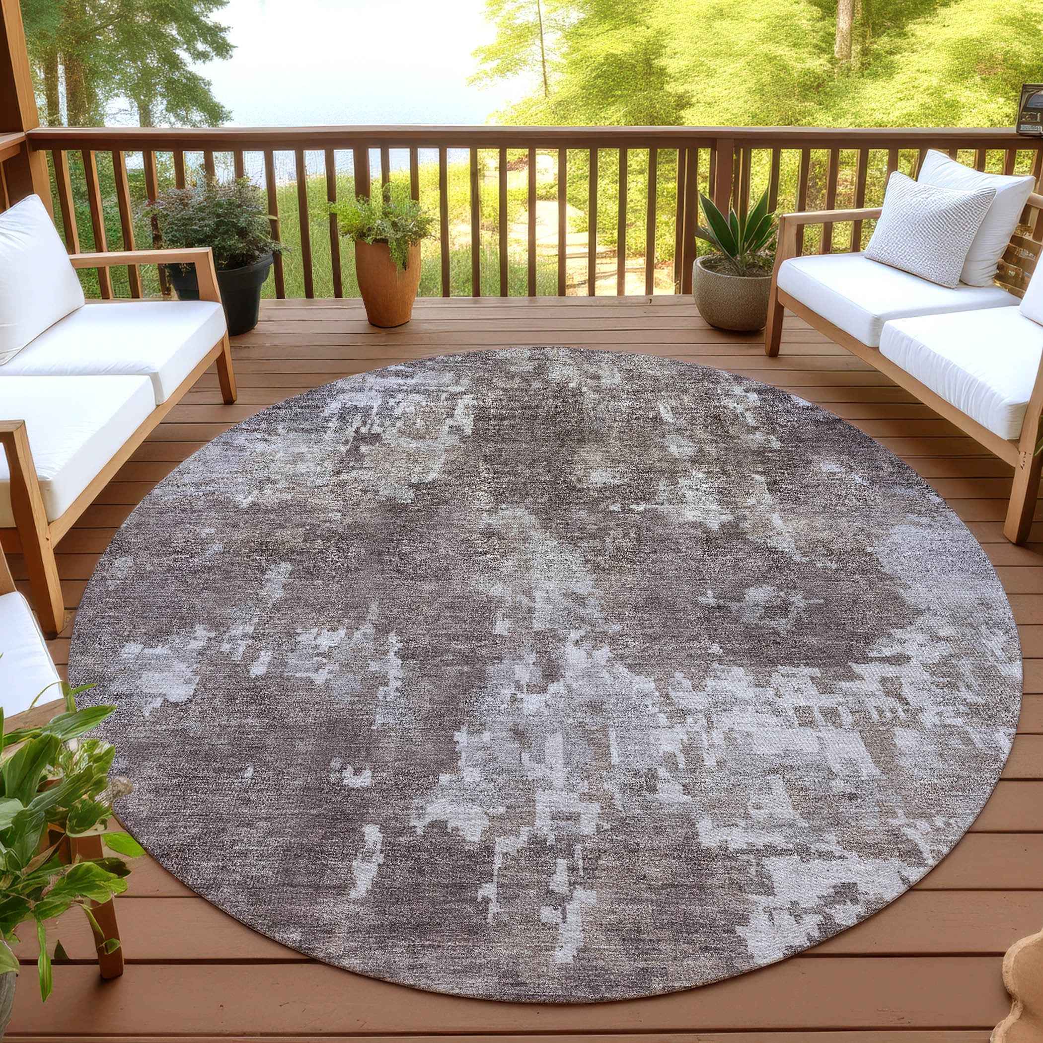 8' Brown And Ivory Round Abstract Washable Indoor Outdoor Area Rug