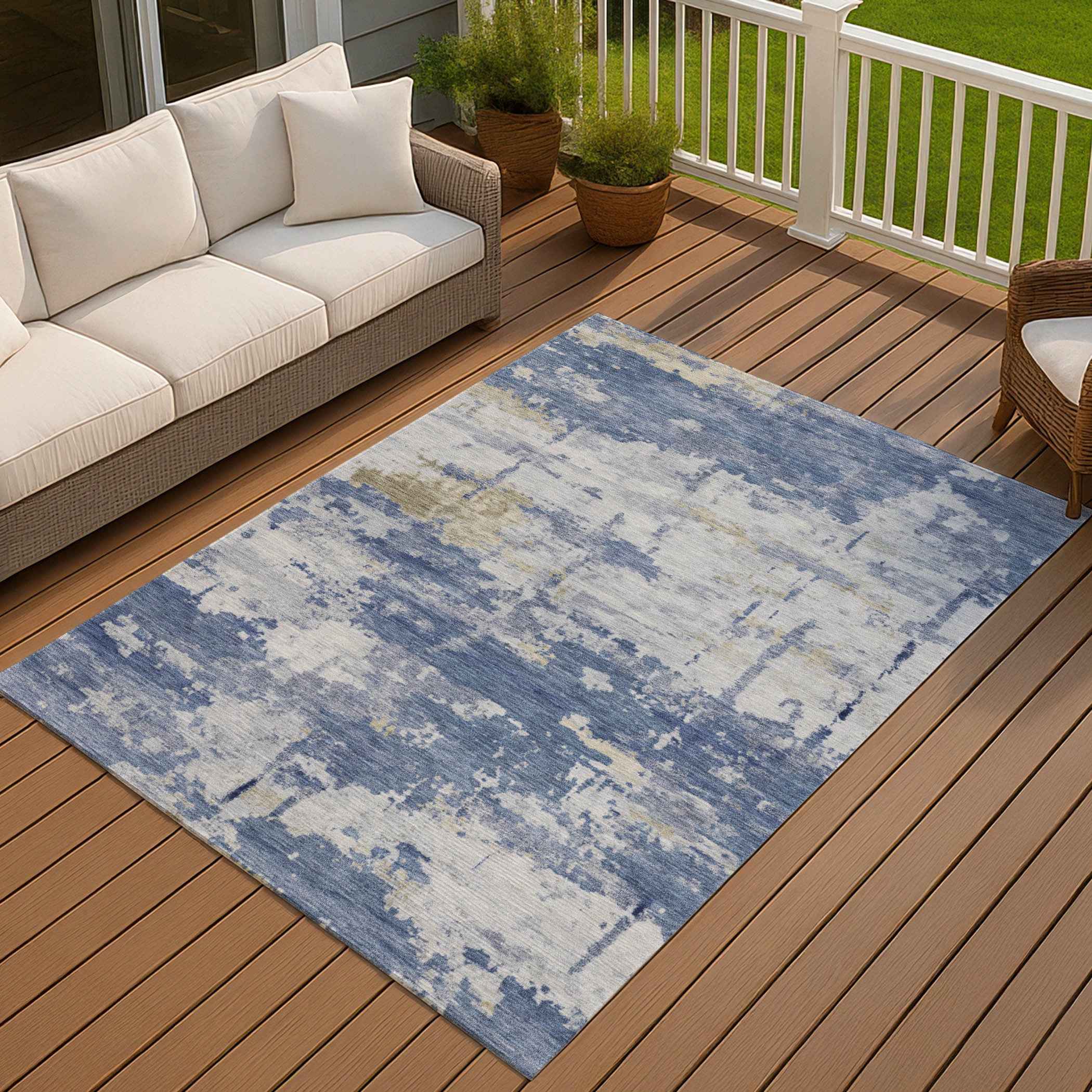5' X 8' Navy Blue And Ivory Abstract Washable Indoor Outdoor Area Rug