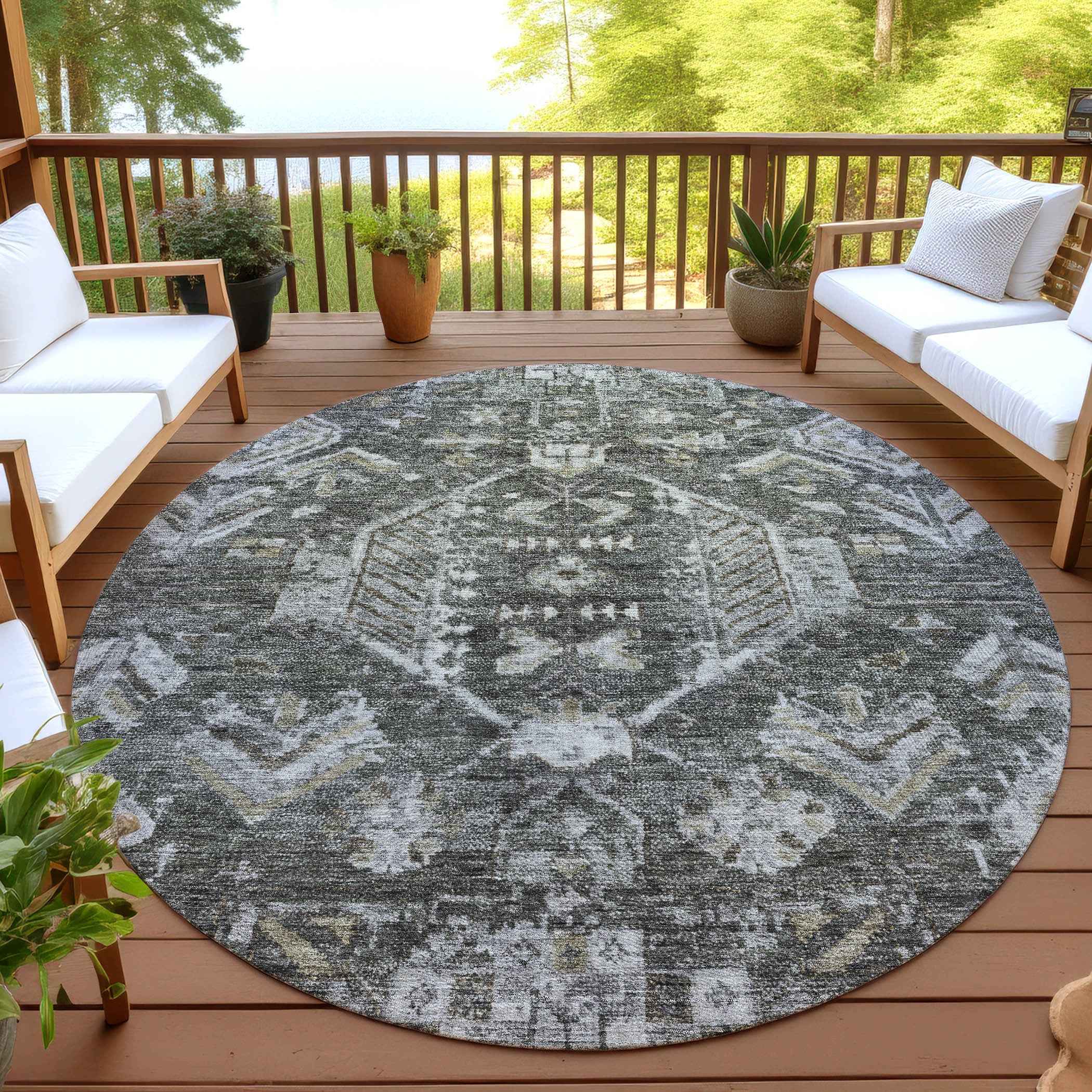 8' Pewter And Silver Round Medallion Washable Indoor Outdoor Area Rug