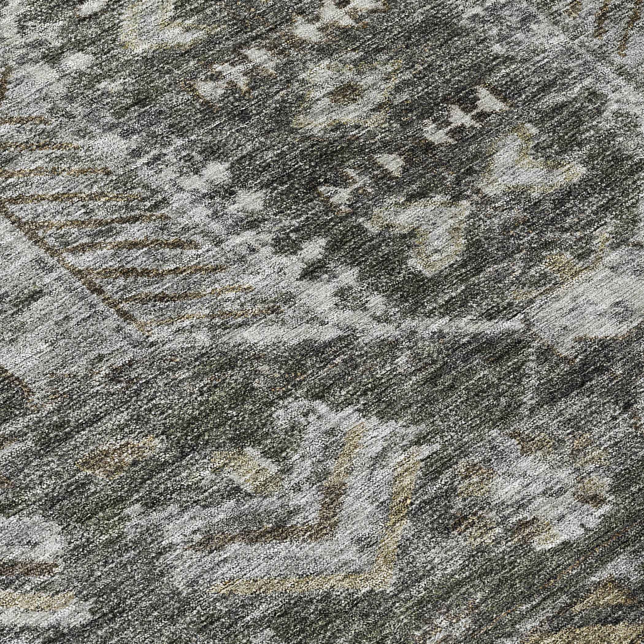 8' Pewter And Silver Round Medallion Washable Indoor Outdoor Area Rug