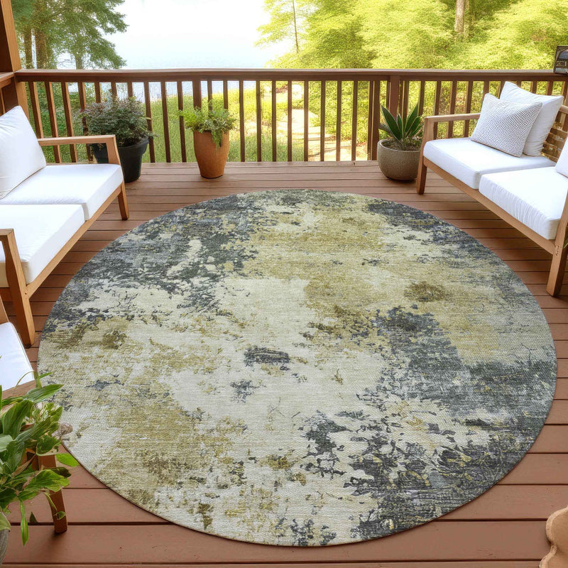 8' Pewter And Gold Round Abstract Washable Indoor Outdoor Area Rug